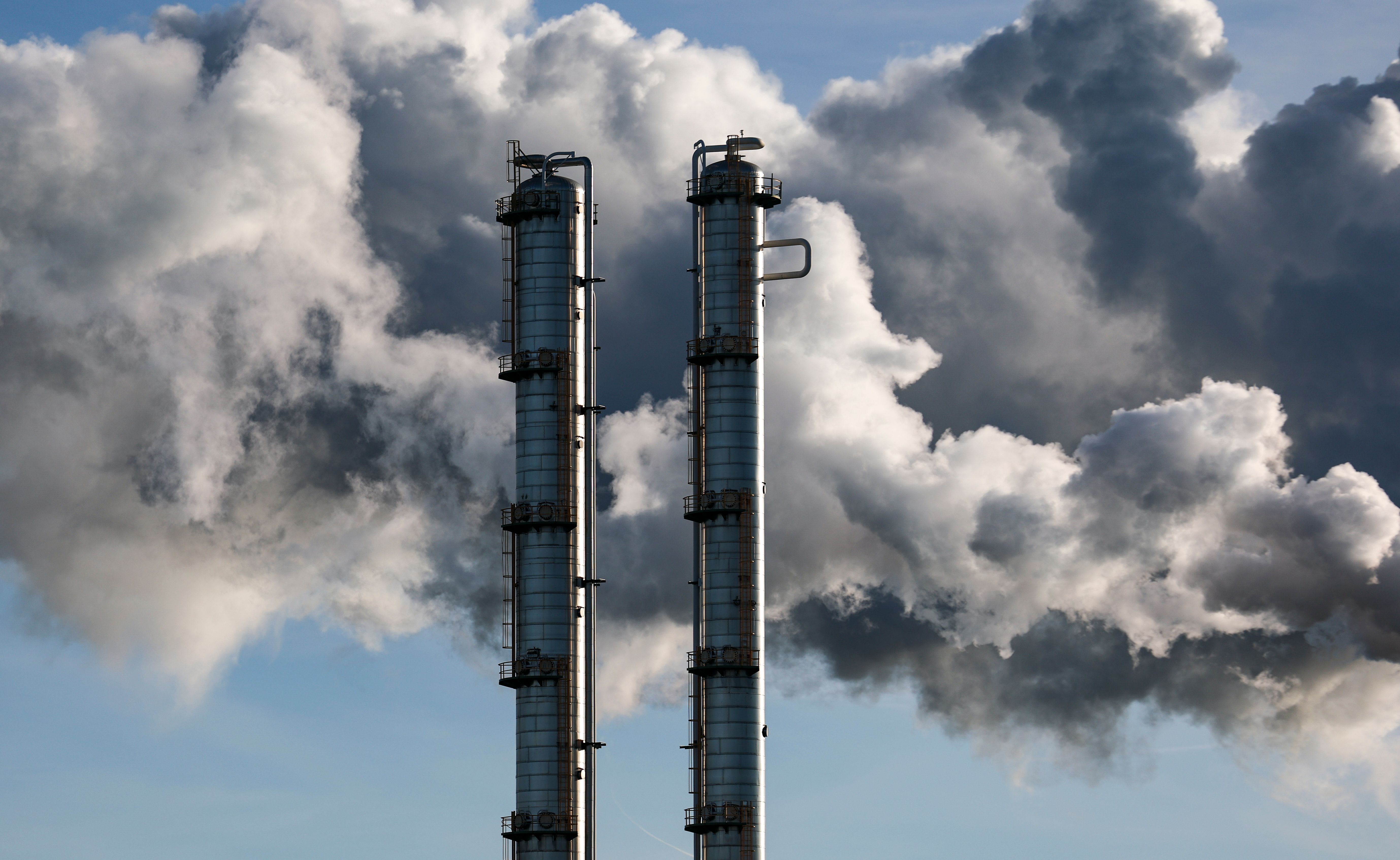 Regionale Gespräche gescheitert: Tarifverhandlungen in Chemie- und Pharmaindustrie starten