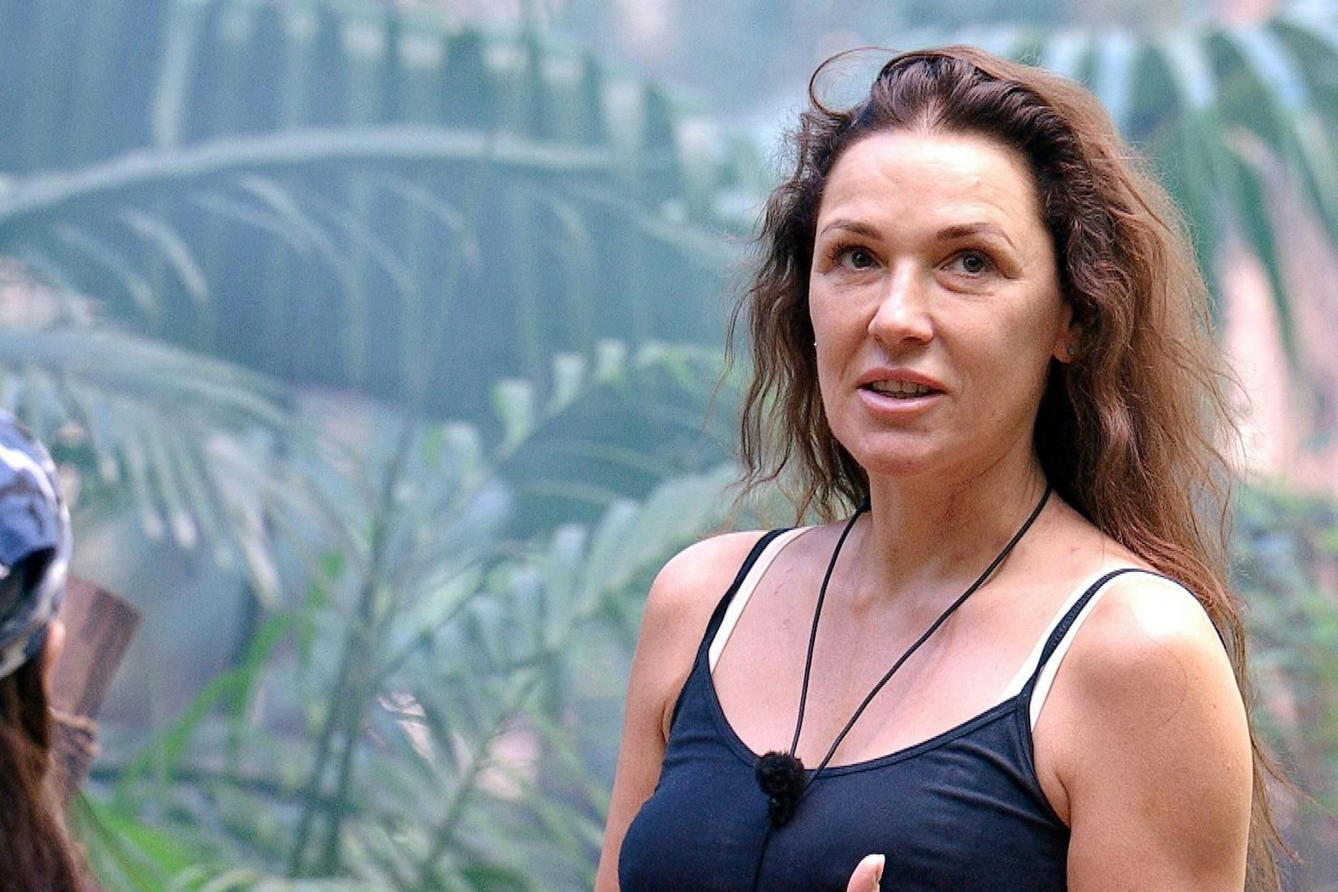 Simone Ballack spricht im Dschungelcamp über den Kontaktabbruch zu ihren Eltern.