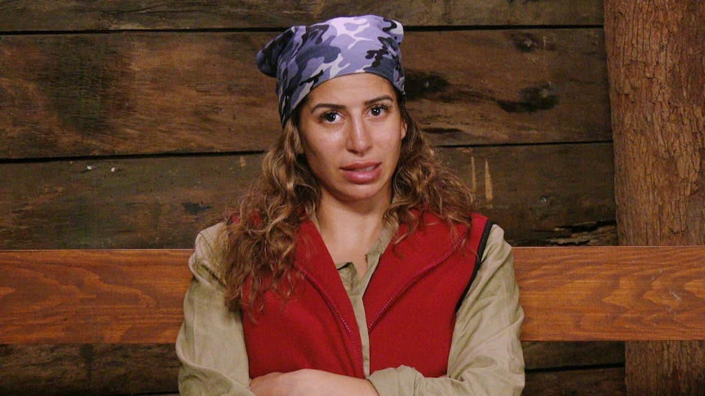 Provokantes-Aff-ren-Video-von-Eva-Benetatou-geht-viral