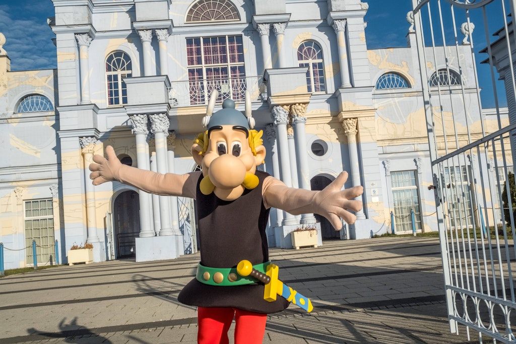 Schr-ger-Job-Asterix-und-Obelix-des-Ostens-gesucht-