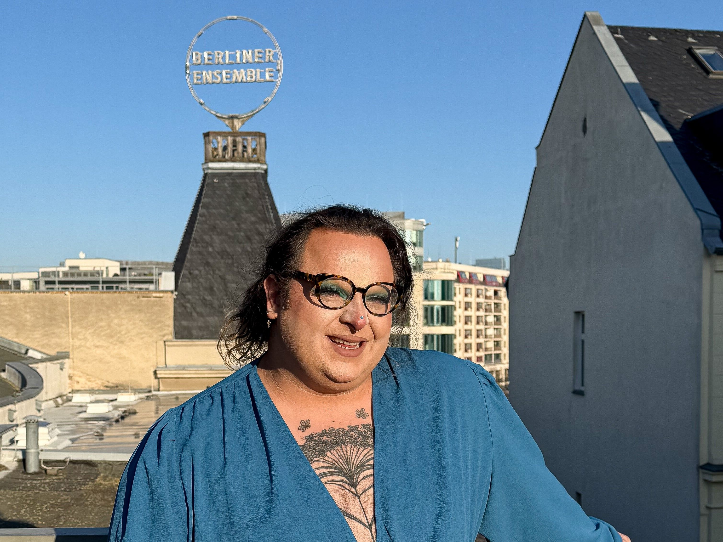 Image - Berliner Ensemble: Wie das Theater mit dem Bookfluencer Timur Anschluss zur Jugend sucht