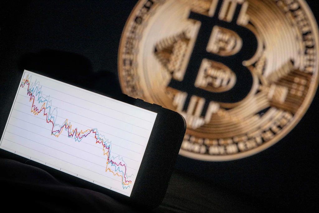 Bitcoin stürzt ins Bodenlose: Gefahr für das Finanzsystem?