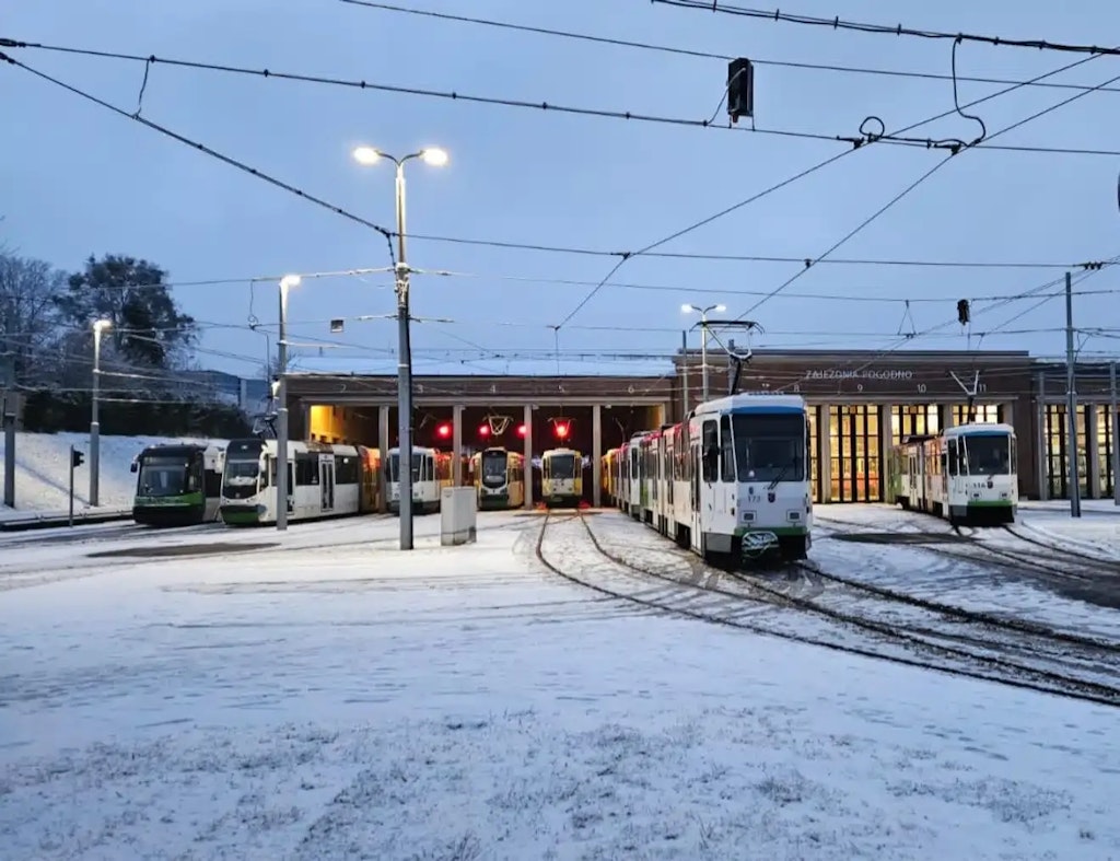 H-tten-polnische-Tatra-Bahnen-die-BVG-aus-Eisregen-Chaos-gerettet-