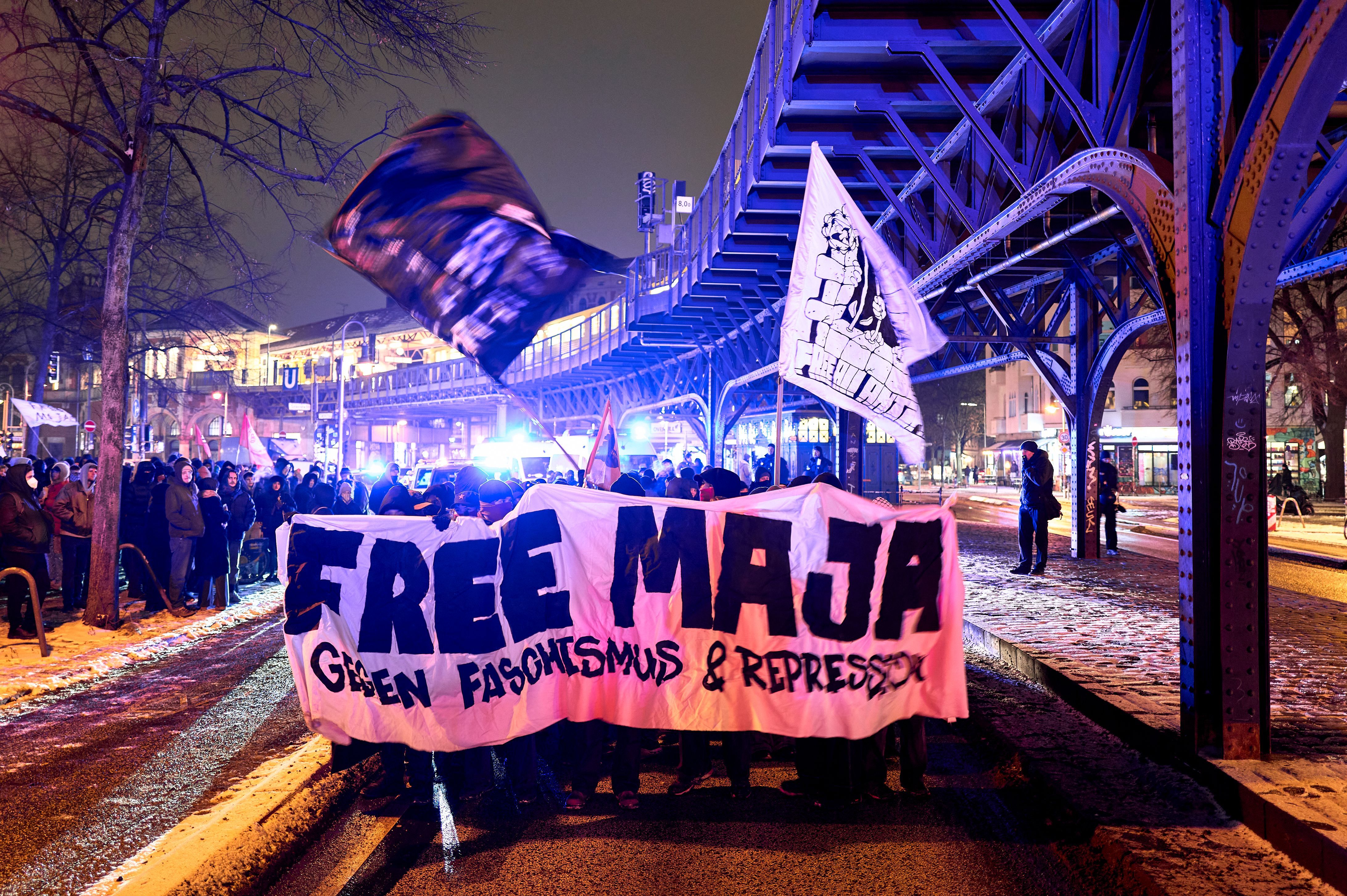 Maja T. muss ins Gefängnis: Reaktionen und deutschlandweite Proteste