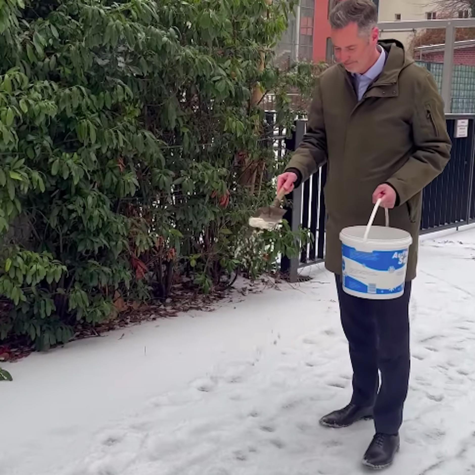 FDP-Chef pfeift auf Streusalz-Verbot