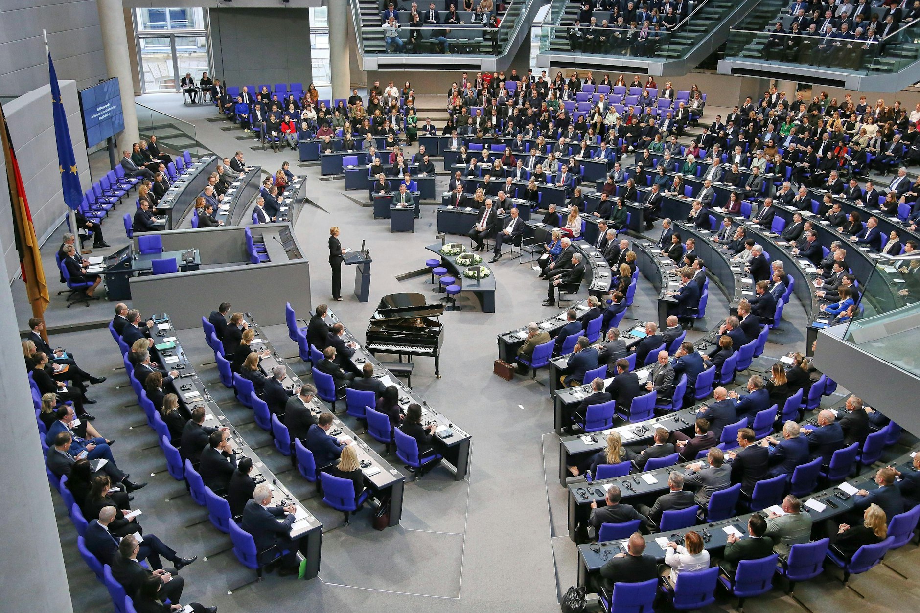 Nach dem französischen Vorstoß zur Epstein-Affäre berät auch die Linke in Deutschland über politische Konsequenzen.