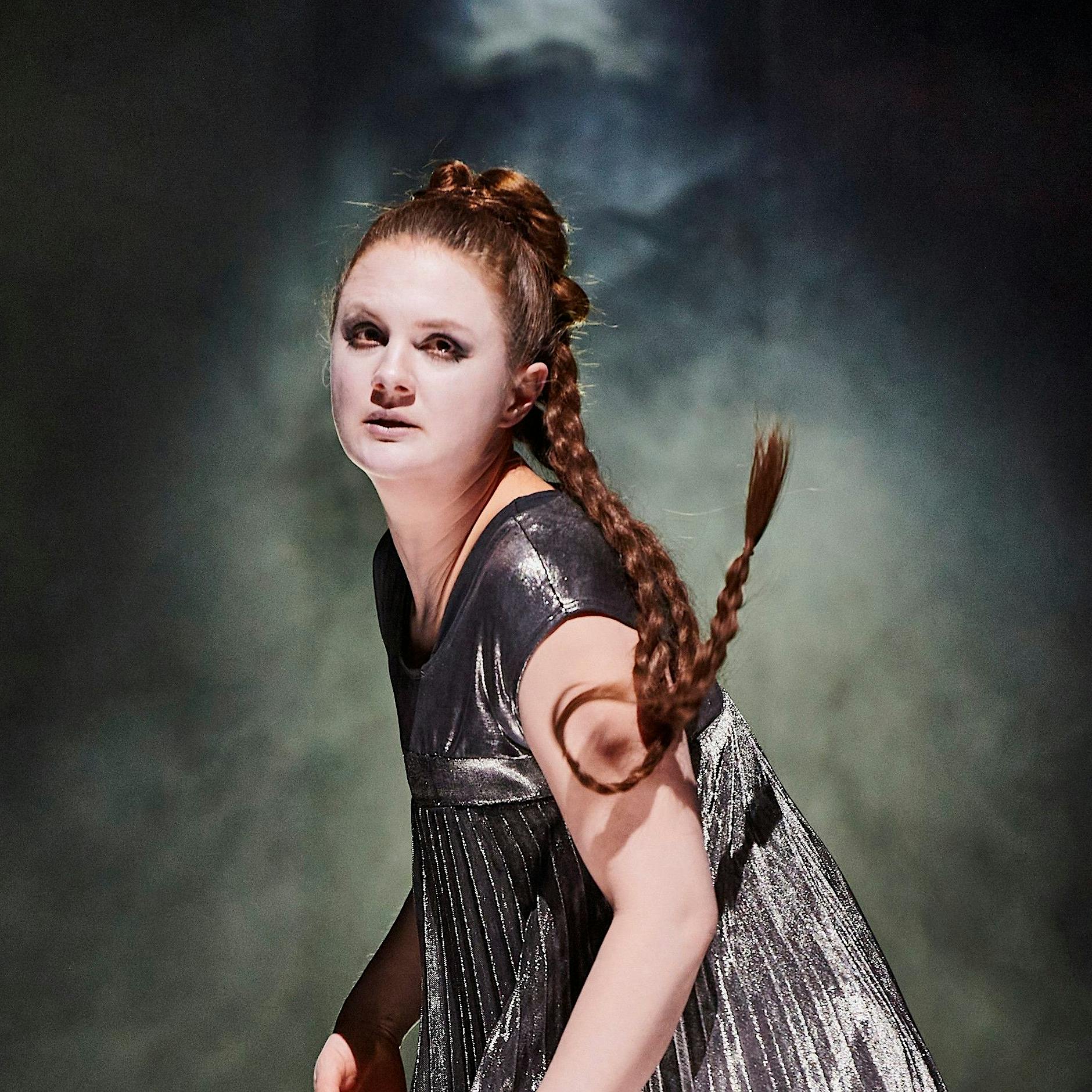 Schatten auf Blech: Michael Thalheimer kehrt mit „Salome“ zurück an die Schaubühne