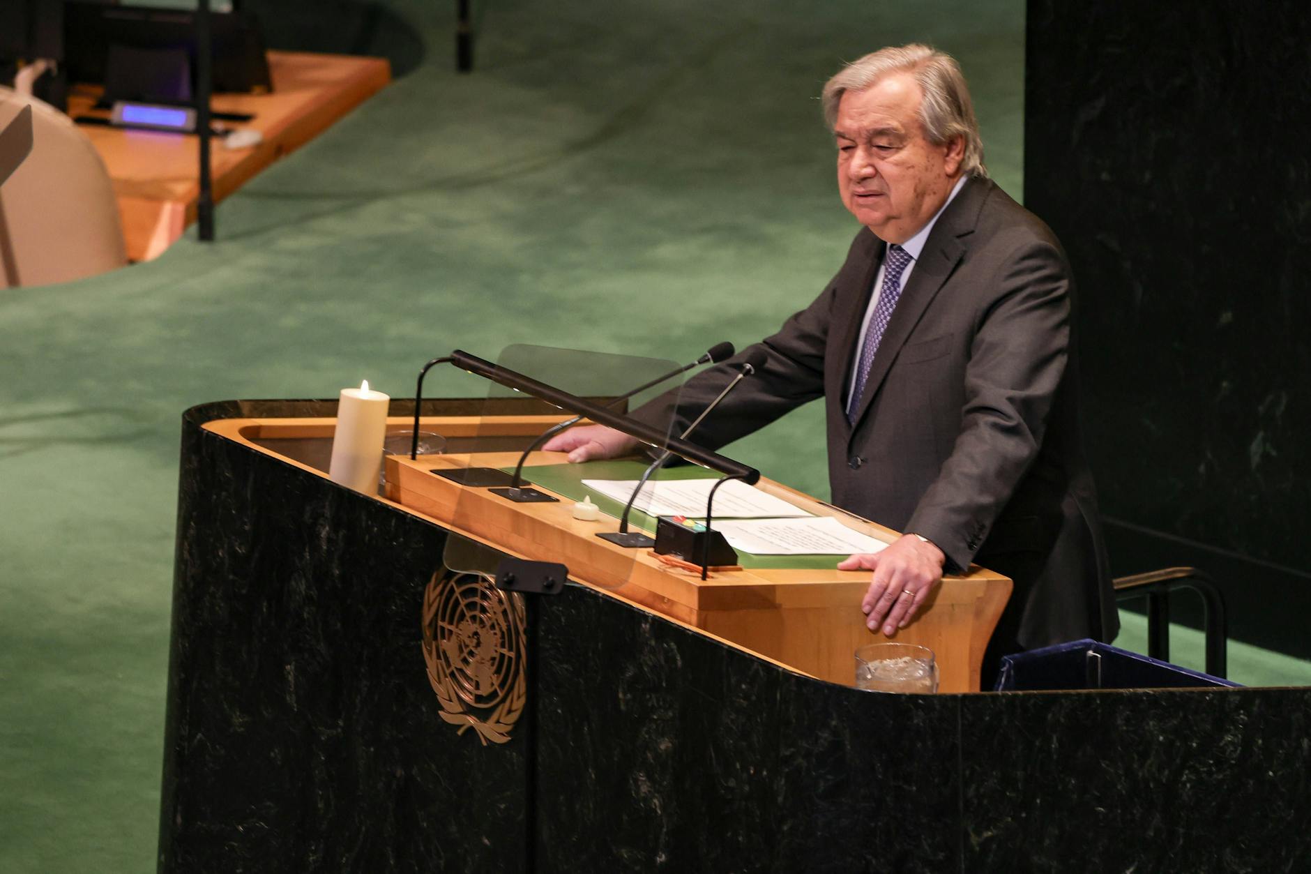 UN-Generalsekretär <a href="https://www.berliner-zeitung.de/topics/ant%C3%B3nio-guterres">António</a> Guterres warnt vor einem finanziellen Zusammenbruch der Vereinten Nationen.