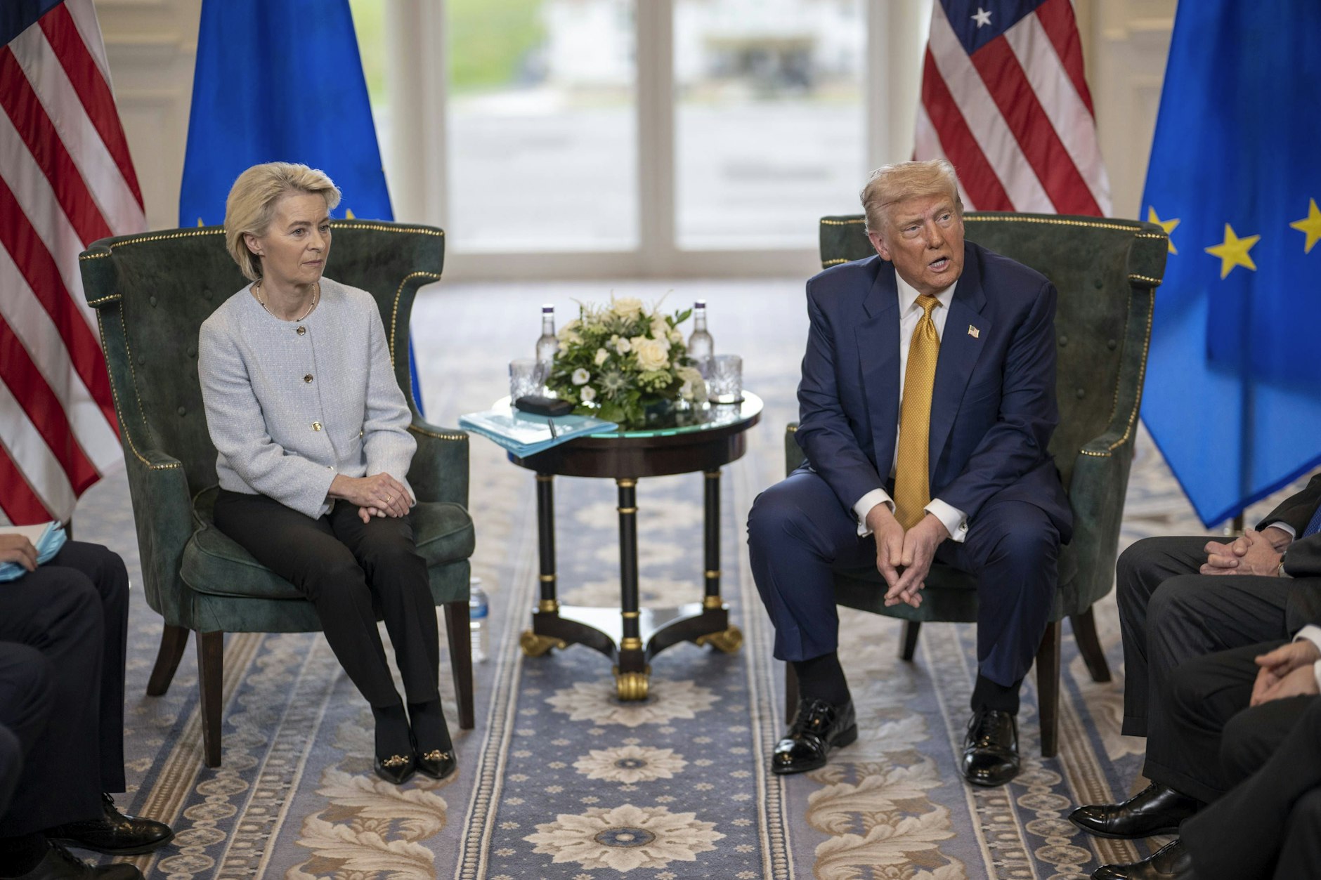 EU-Kommissionspräsidentin Ursula von der Leyen und US-Präsident Donald Trump: Der Streit um Internetregulierung verschärft die transatlantischen Spannungen.