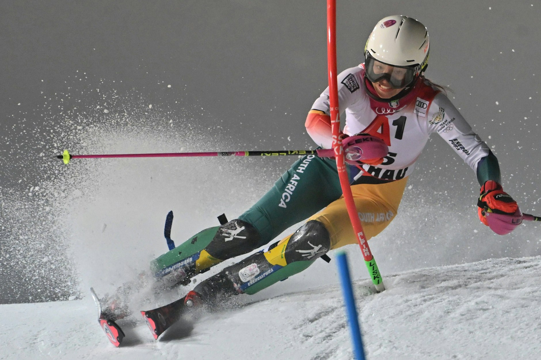Lara Markthaler beim Ski-Alpin-Rennen in Flachau.