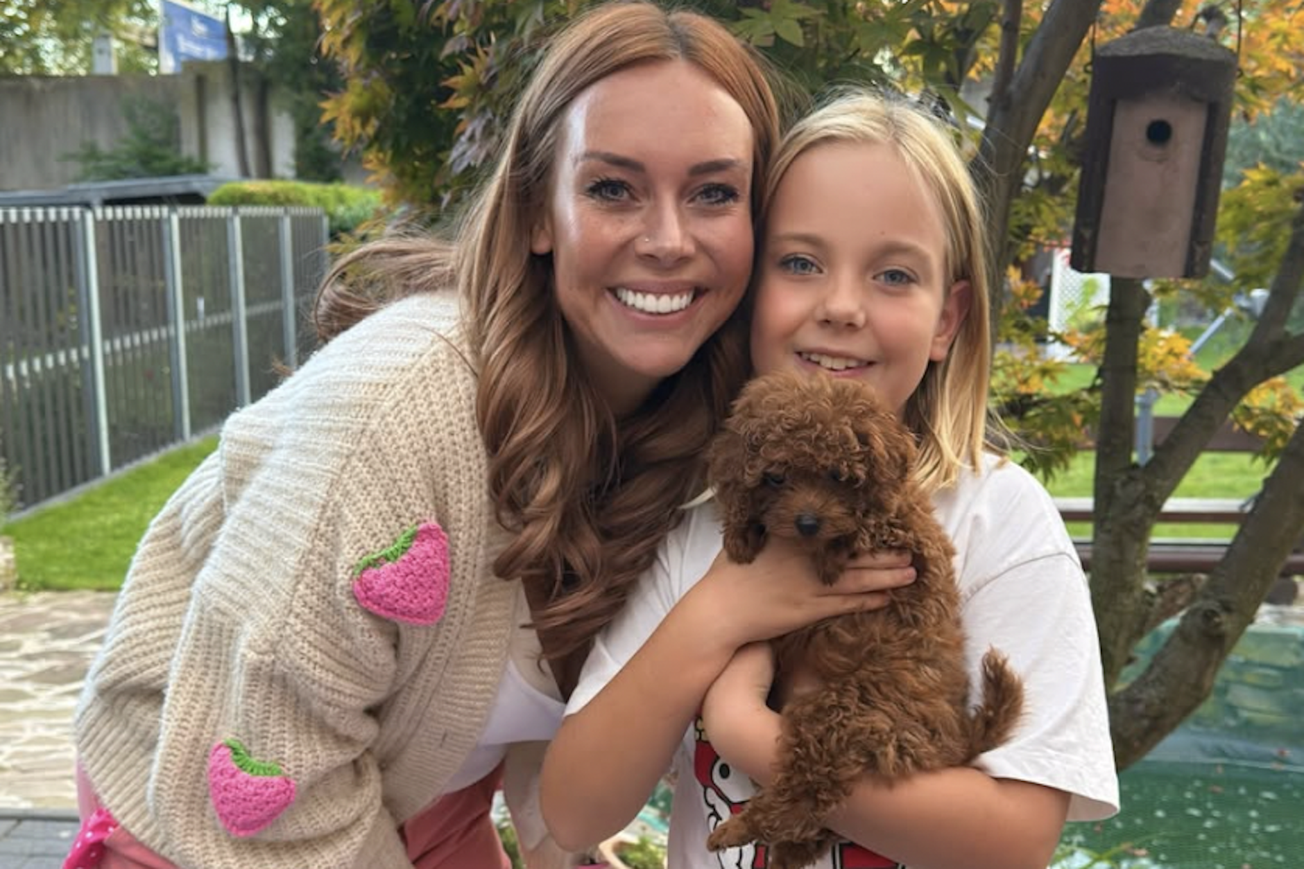 Einen Monat bevor es zurück in die Heimat ging, holten sich Julia und Tochter Daliah einen Hund in die Familie.