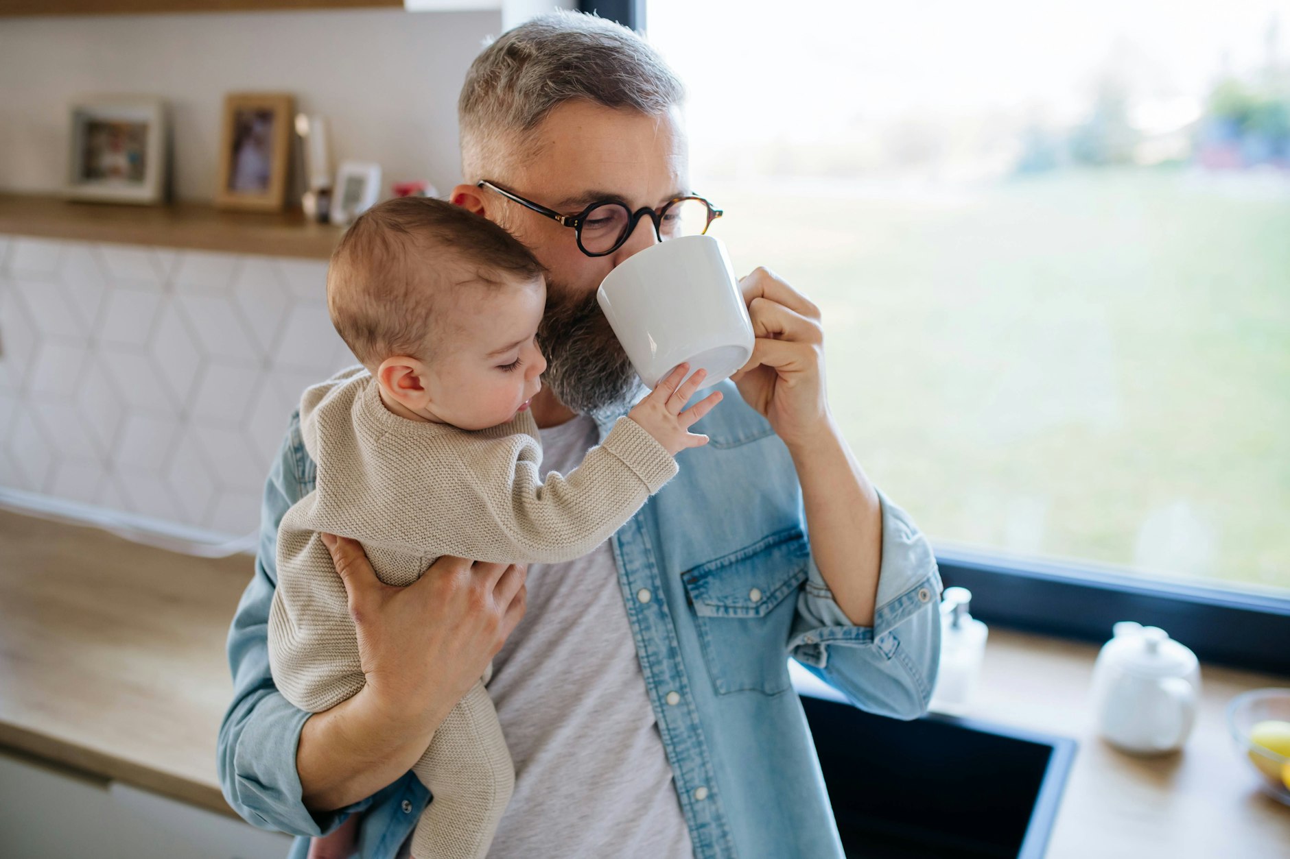 Kaffee ist kein Allheilmittel. Ab dem vierten Tag Übermüdung setzt der Wachmacher-Effekt nicht mehr ein.
