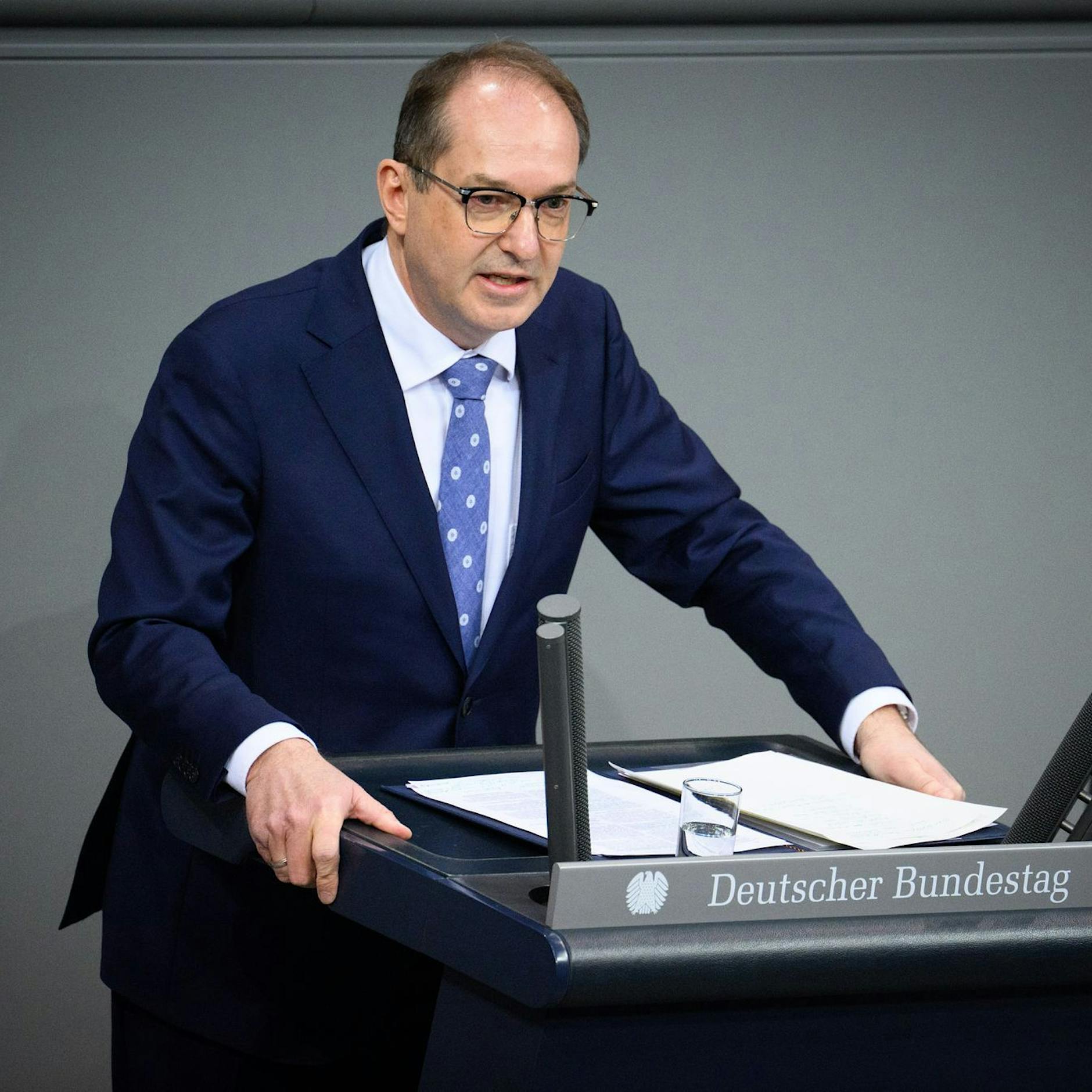 Kopfgeld für Berliner Strom-Terroristen zeigt Wirkung