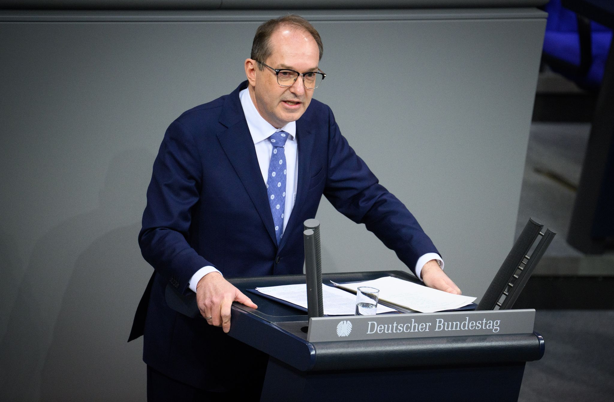 Image - Neue Befugnisse für den Verfassungsschutz: Das plant Innenminister Dobrindt