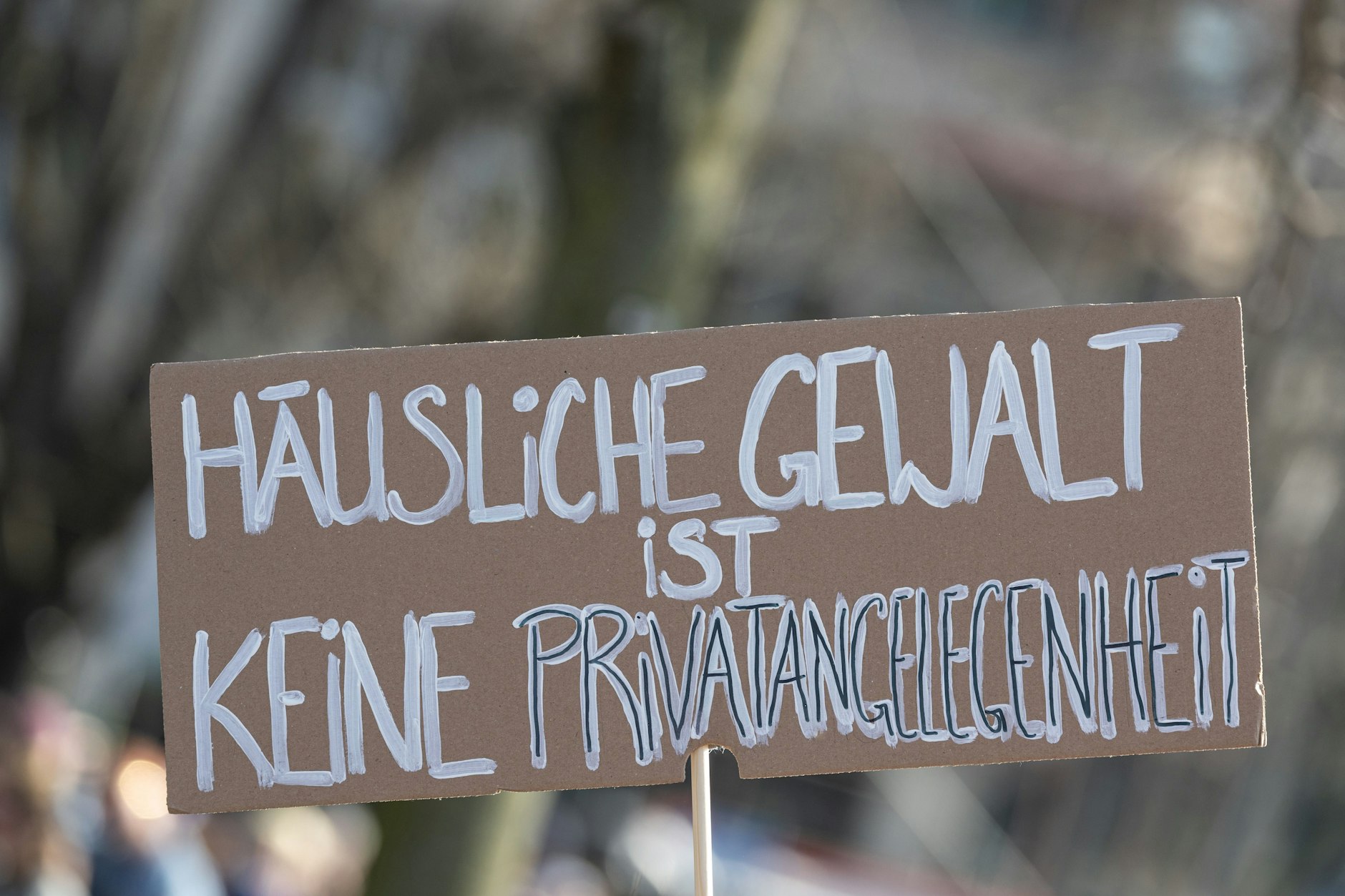 In Berlin und Brandenburg gibt es immer mehr Fälle von häuslicher Gewalt. Doch die Verfahren werden zunehmend eingestellt.