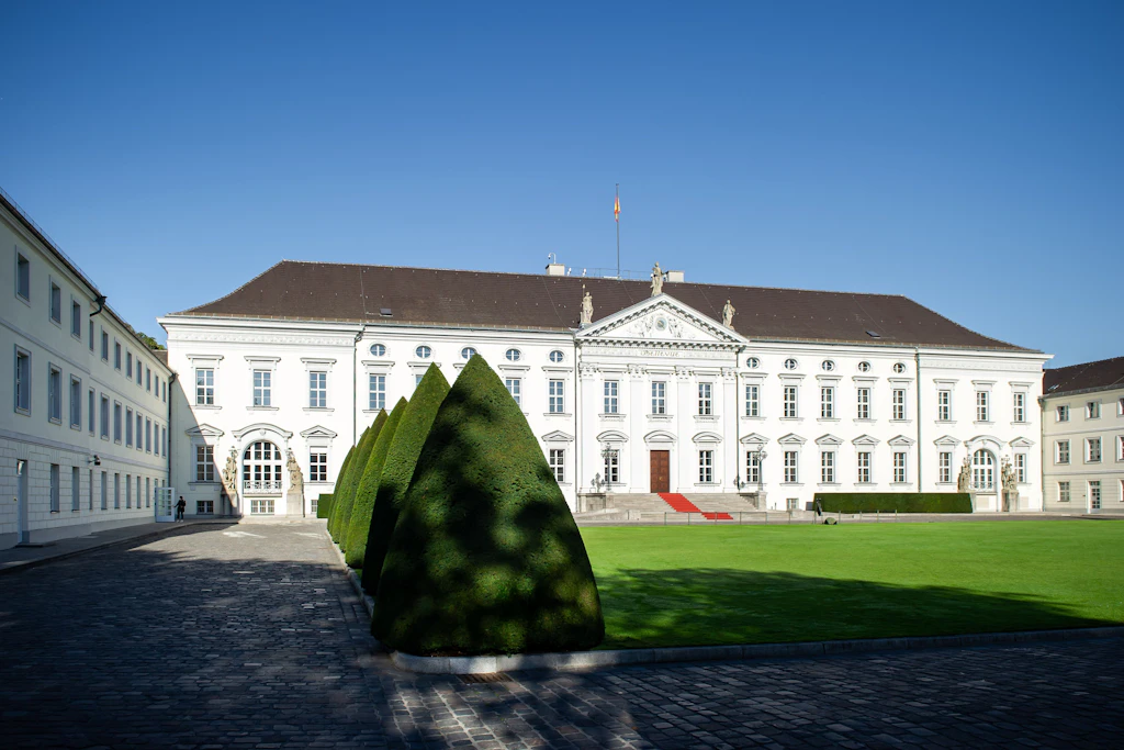 Das Schloss Bellevue muss saniert werden.