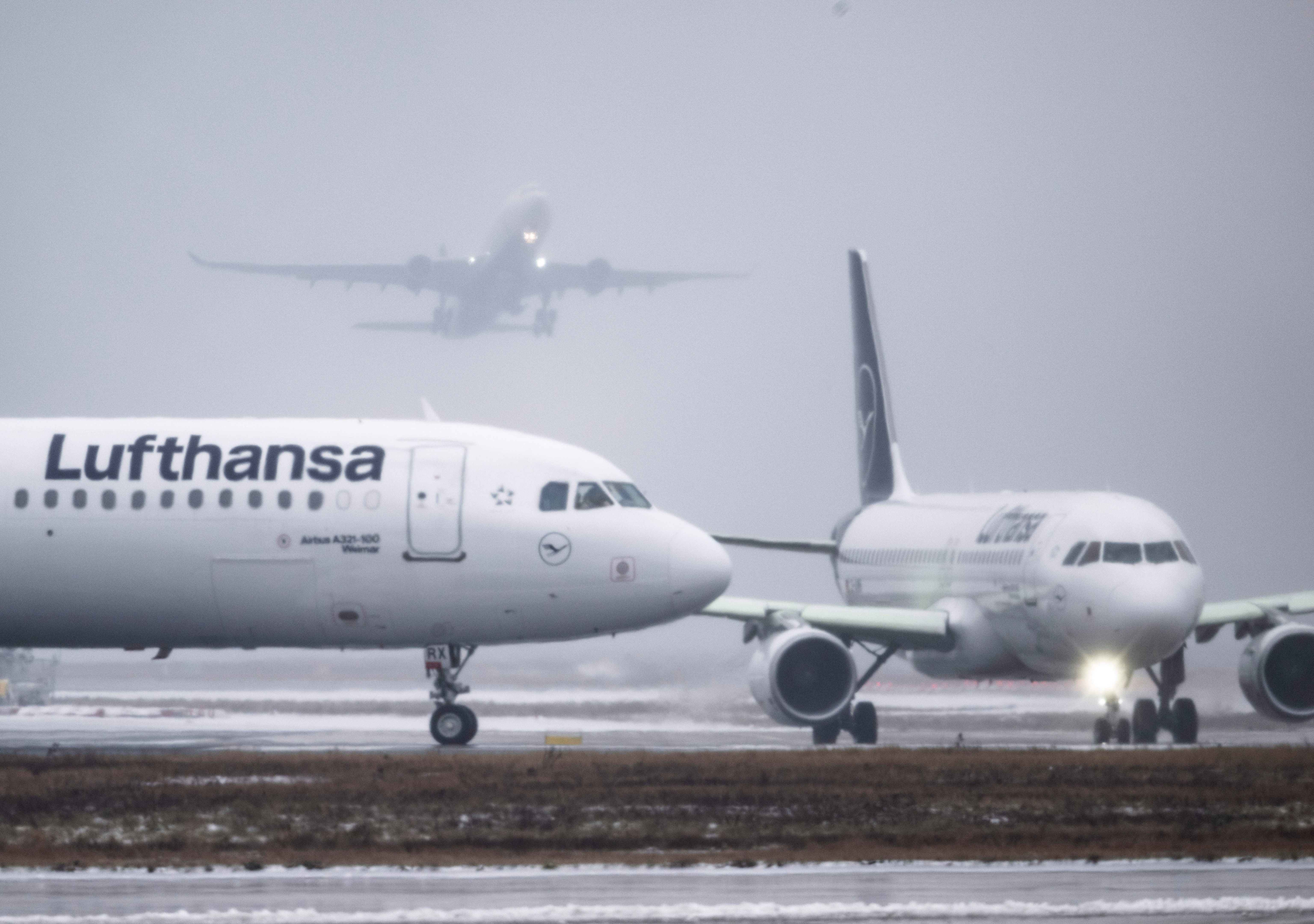 Crews der Lufthansa planen ganztätigen Streik am Donnerstag