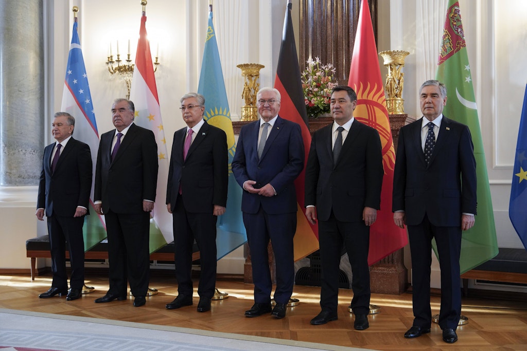 Fünf Staaten, hohe Rohstoffreserven, null Strategie: Deutschlands Zentralasien-Problem