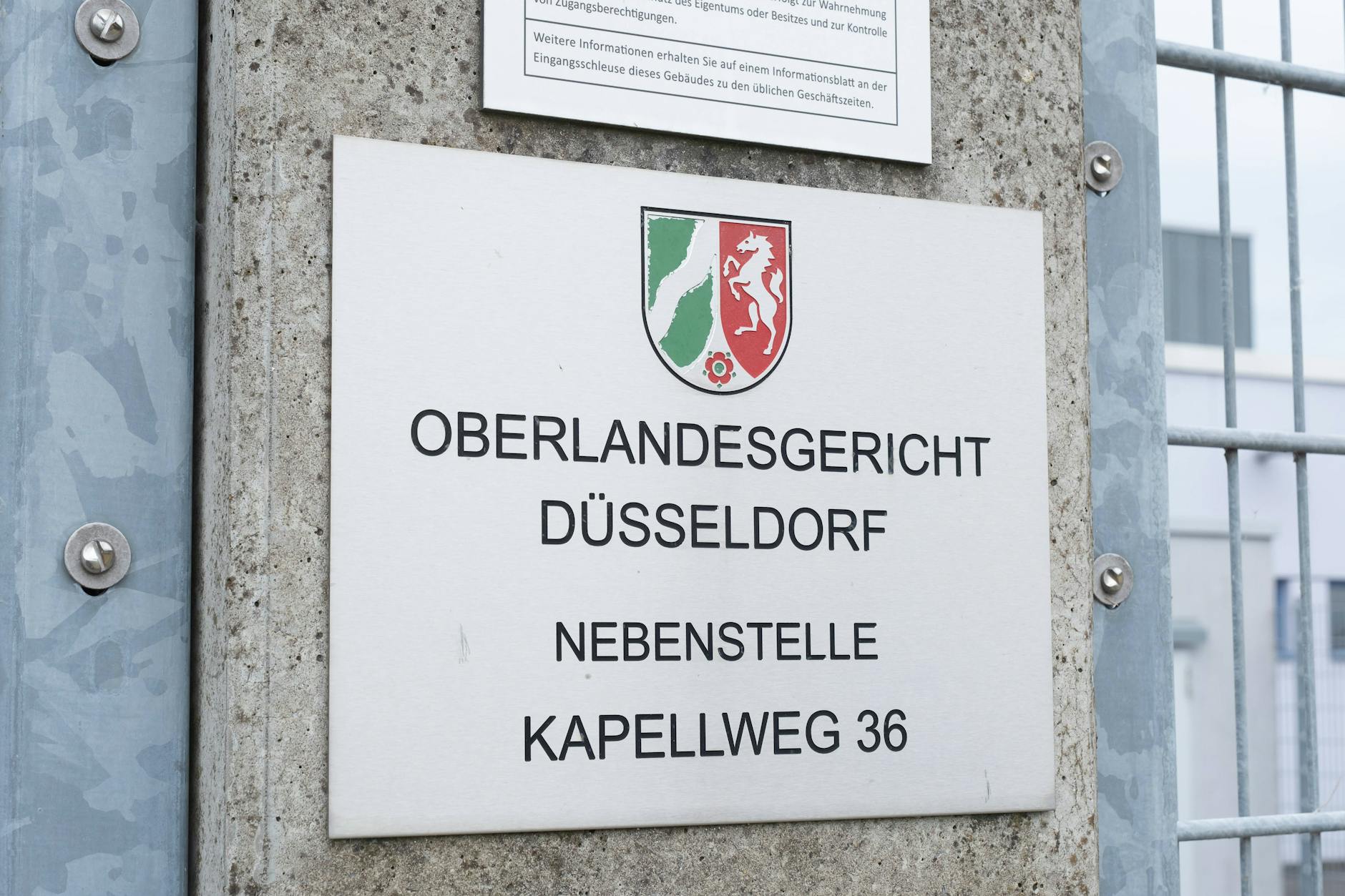 Die Bundesanwaltschaft hat Anklage gegen eine mutmaßliche IS-Terroristin erhoben.