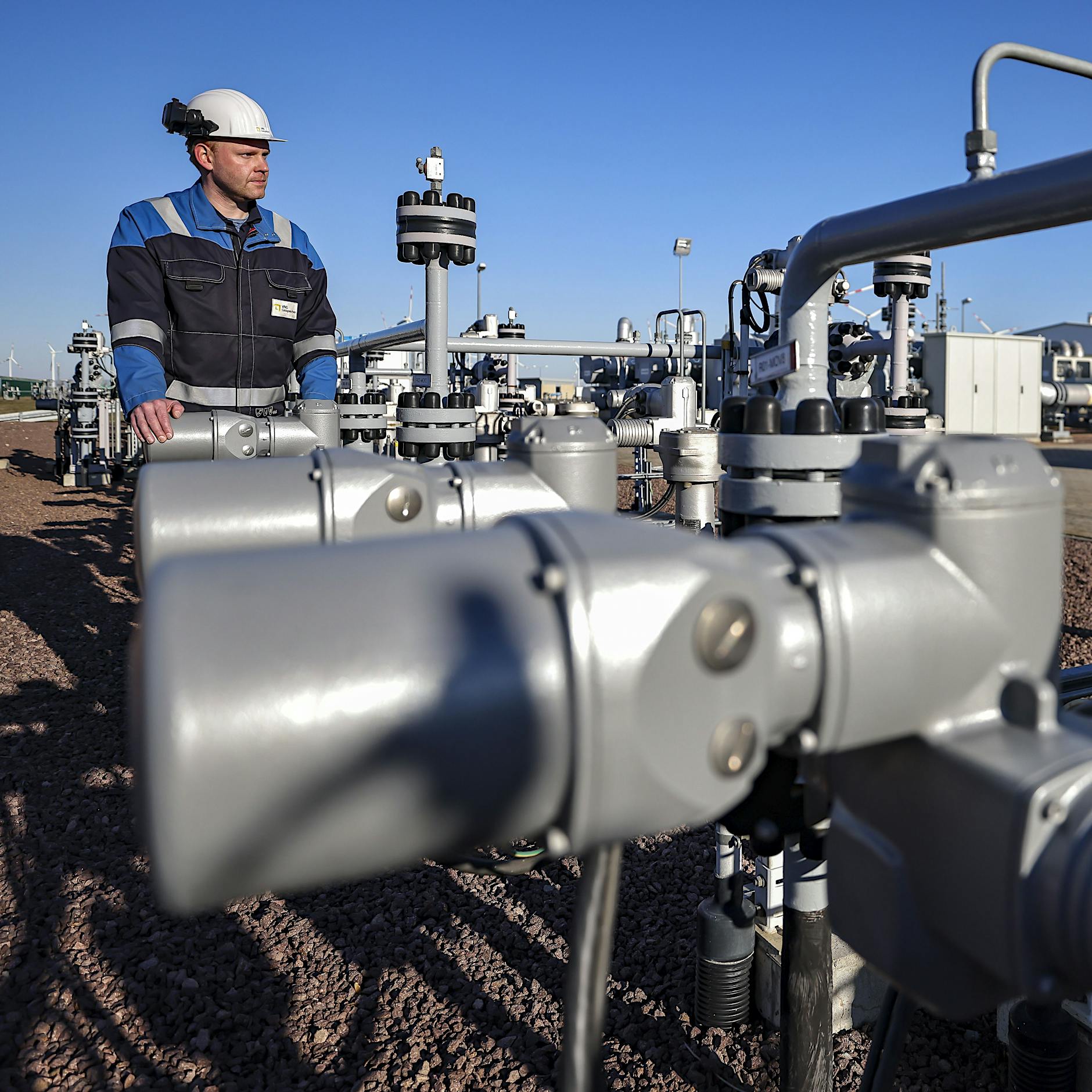 Gasspeicher nur noch bei 26 Prozent: Ostdeutschland hängt an LNG-Importen