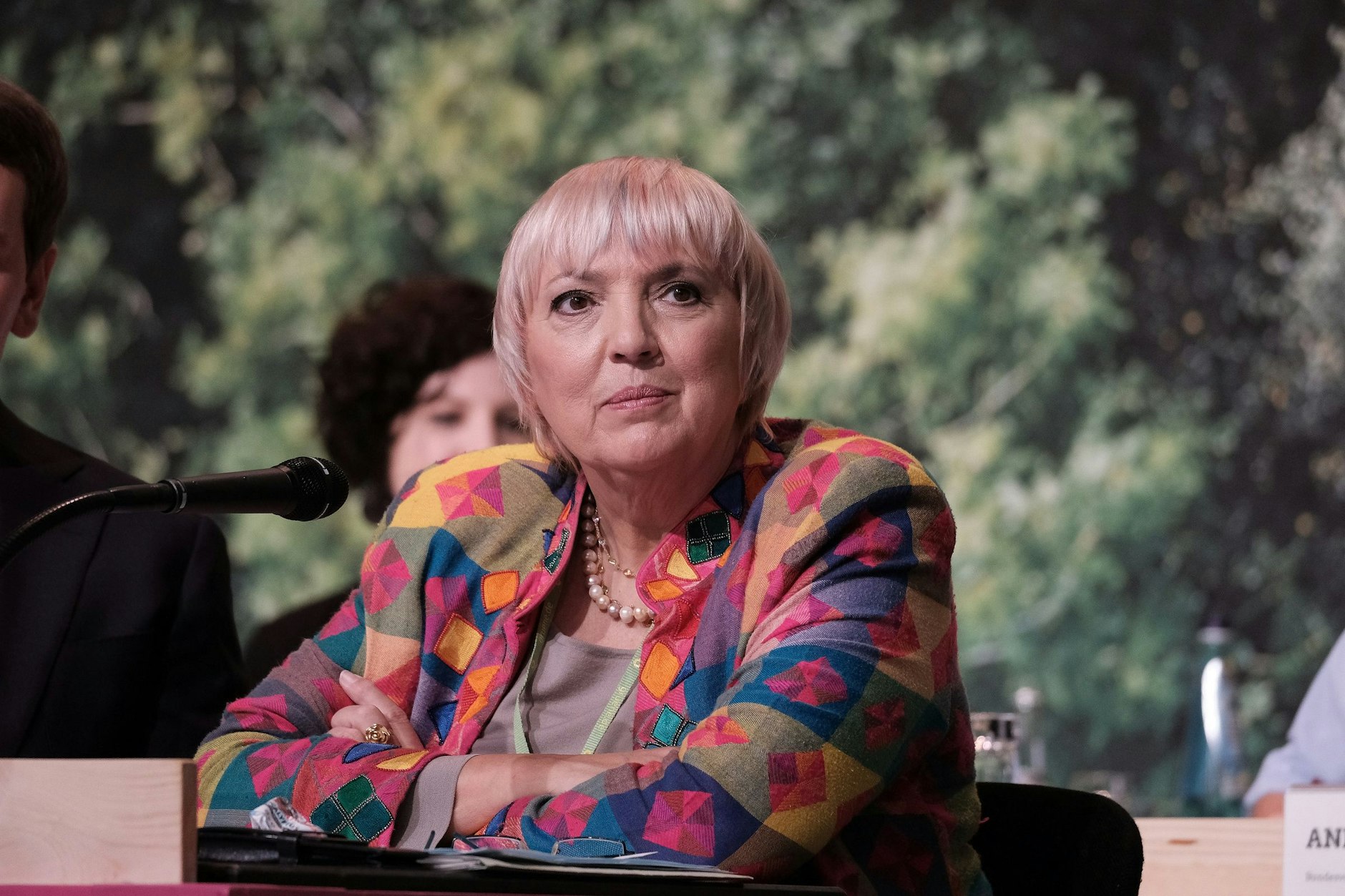 2019 legte die damalige Bundestagsvizepräsidentin Claudia Roth (65) 41.000 Flugkilometer zurück, um sich ein Bild vom Klimawandel zu machen.