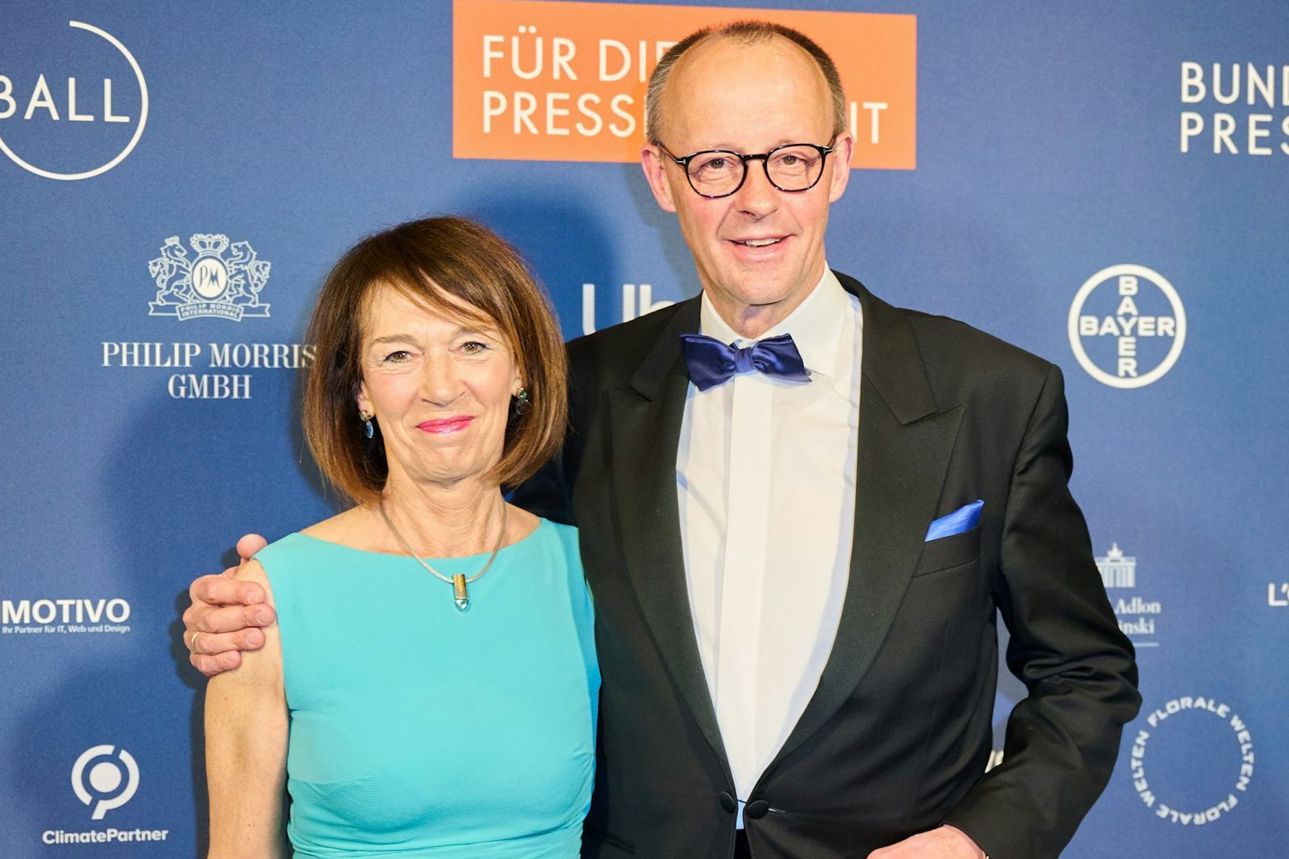 Charlotte und Friedrich Merz bei einem gemeinsamen Auftritt.