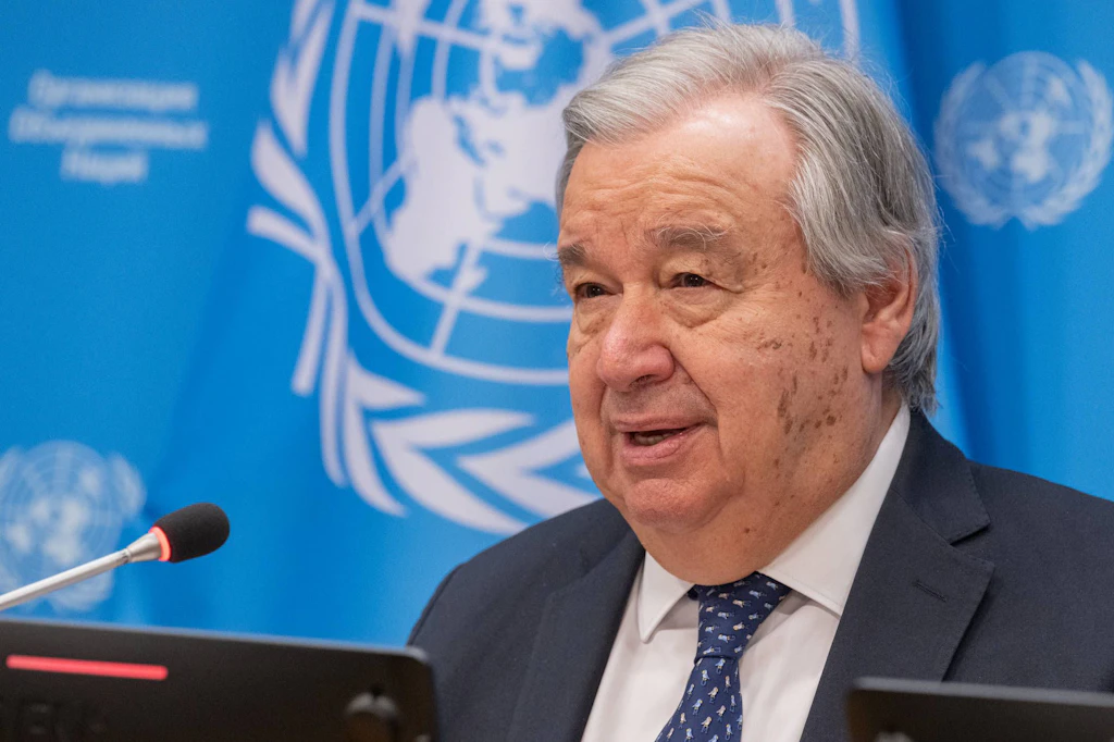 BM şefi Guterres İran'ı İslam devriminden dolayı tebrik etti