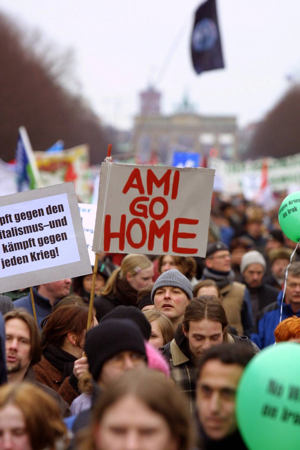 Protest gegen den Irakkrieg in Berlin, 2003