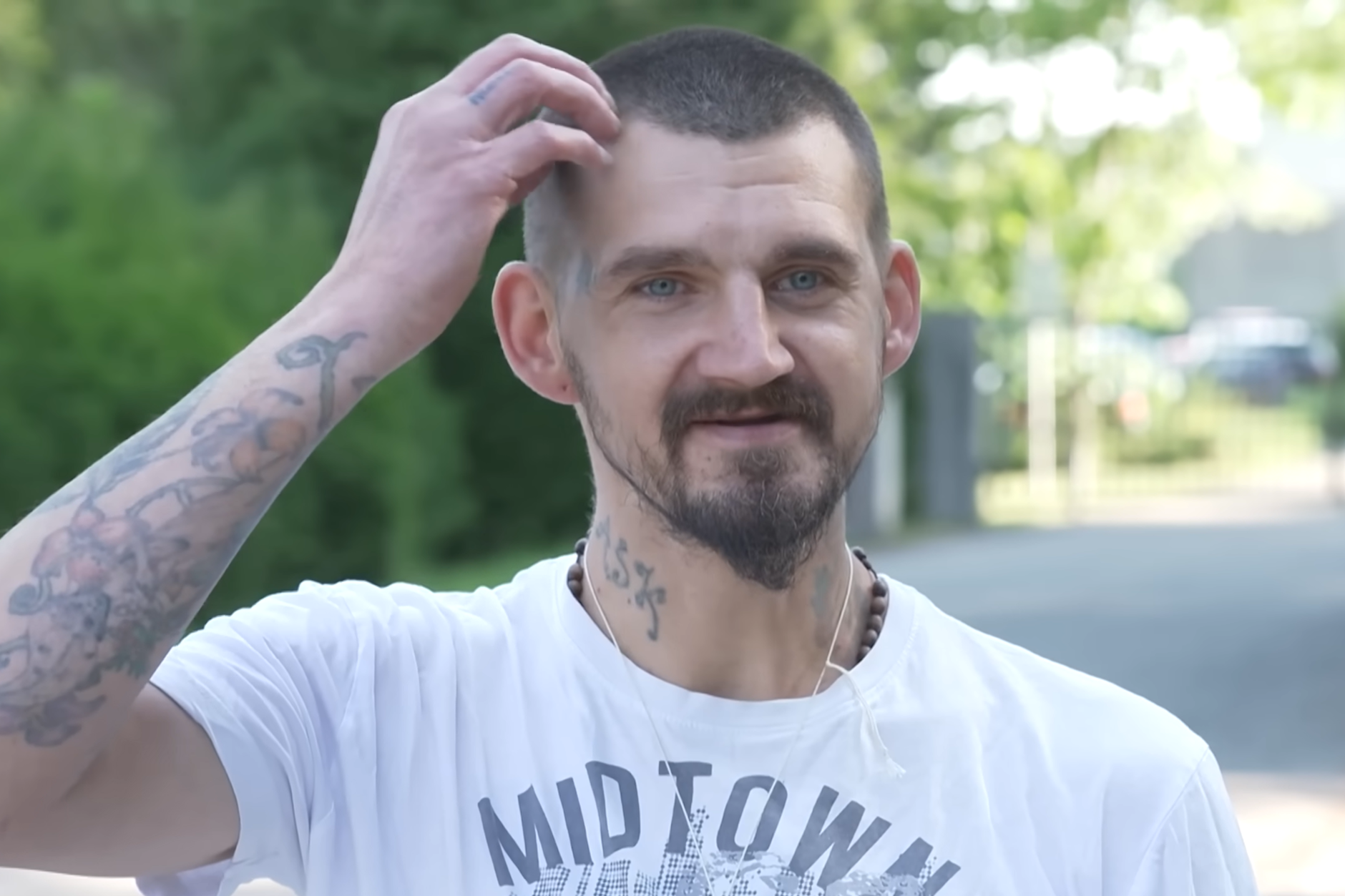 Andy Ritter gehörte ebenfalls zur Familie Ritter aus Köthen, kämpfte gegen die Drogen. Er lebte einige Zeit auf der Straße, wollte sein Leben in den Griff bekommen.