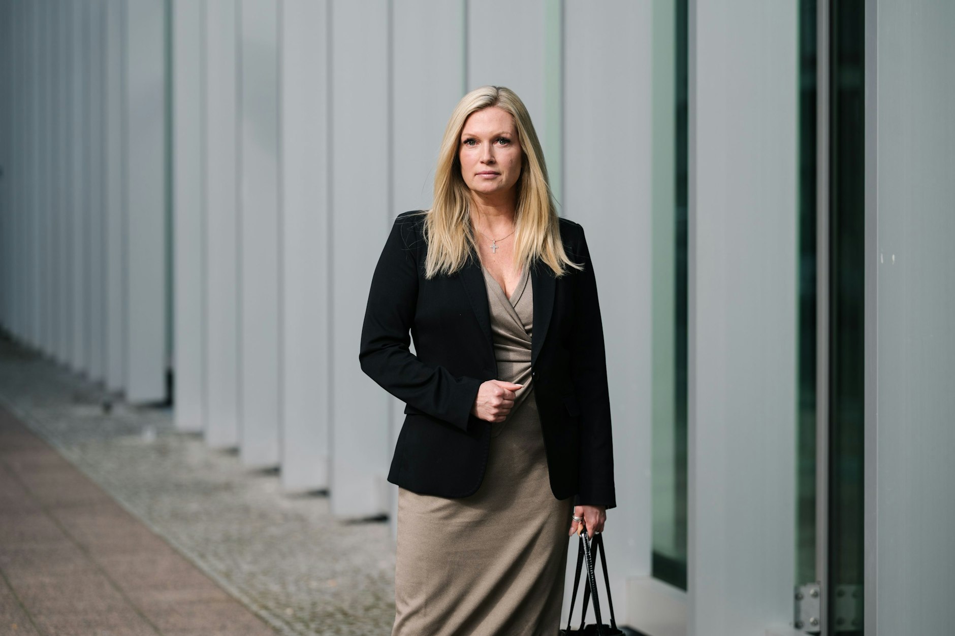 Die Bundesfrauenbeauftragte der Deutschen Polizeigewerkschaft (DPoIG) Angélique Yumusak erklärt dem KURIER die Hintergründe der Dunkelfeldstudie zu Gewalt an Frauen.