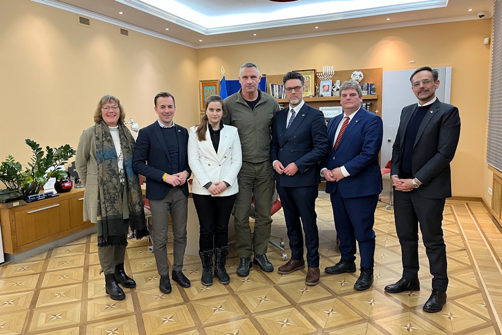 CDU-Abgeordneter fordert Taurus-Lieferung und mehr Luftverteidigung für die Ukraine