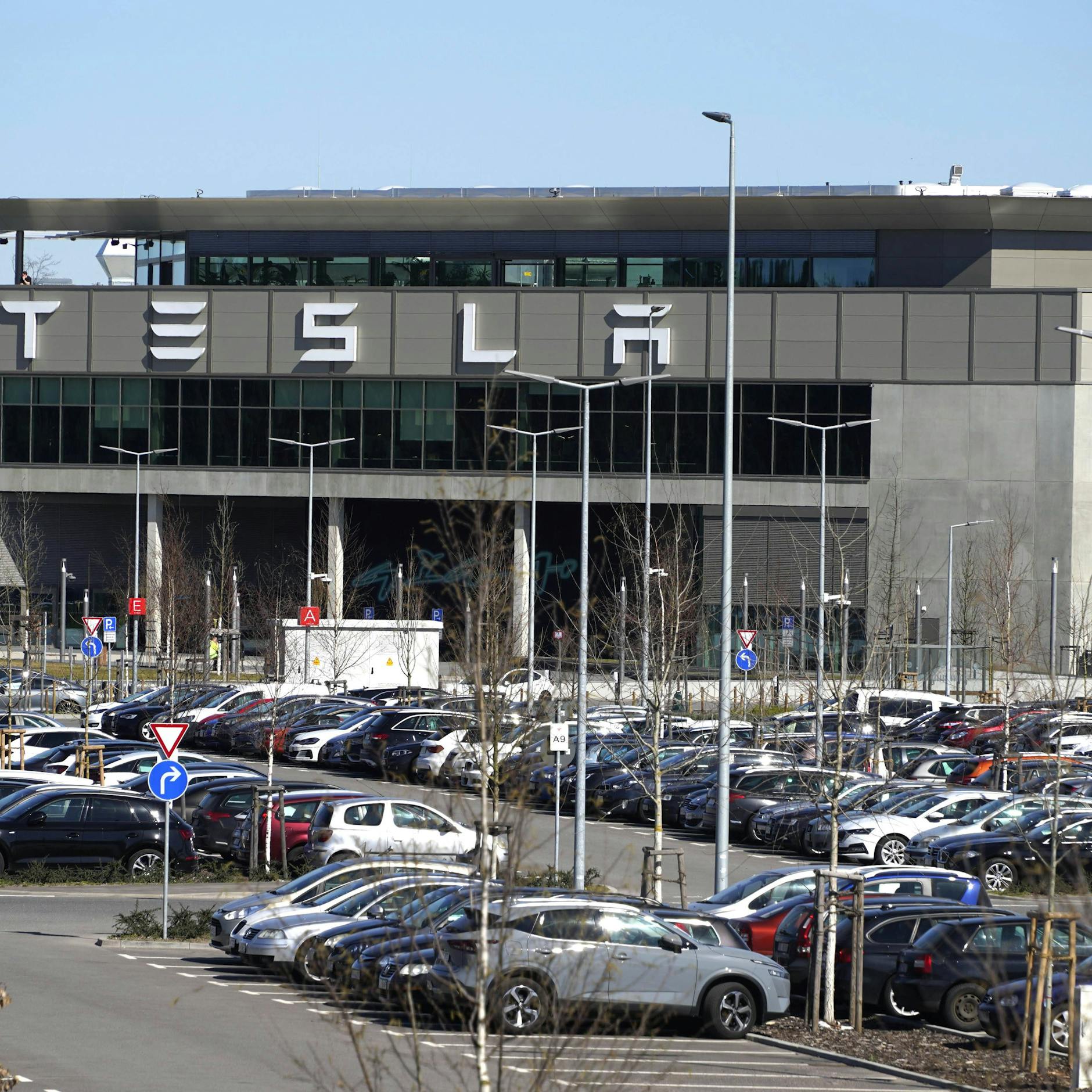 Image - Tesla beschuldigt Gewerkschaft der illegalen Aufnahme