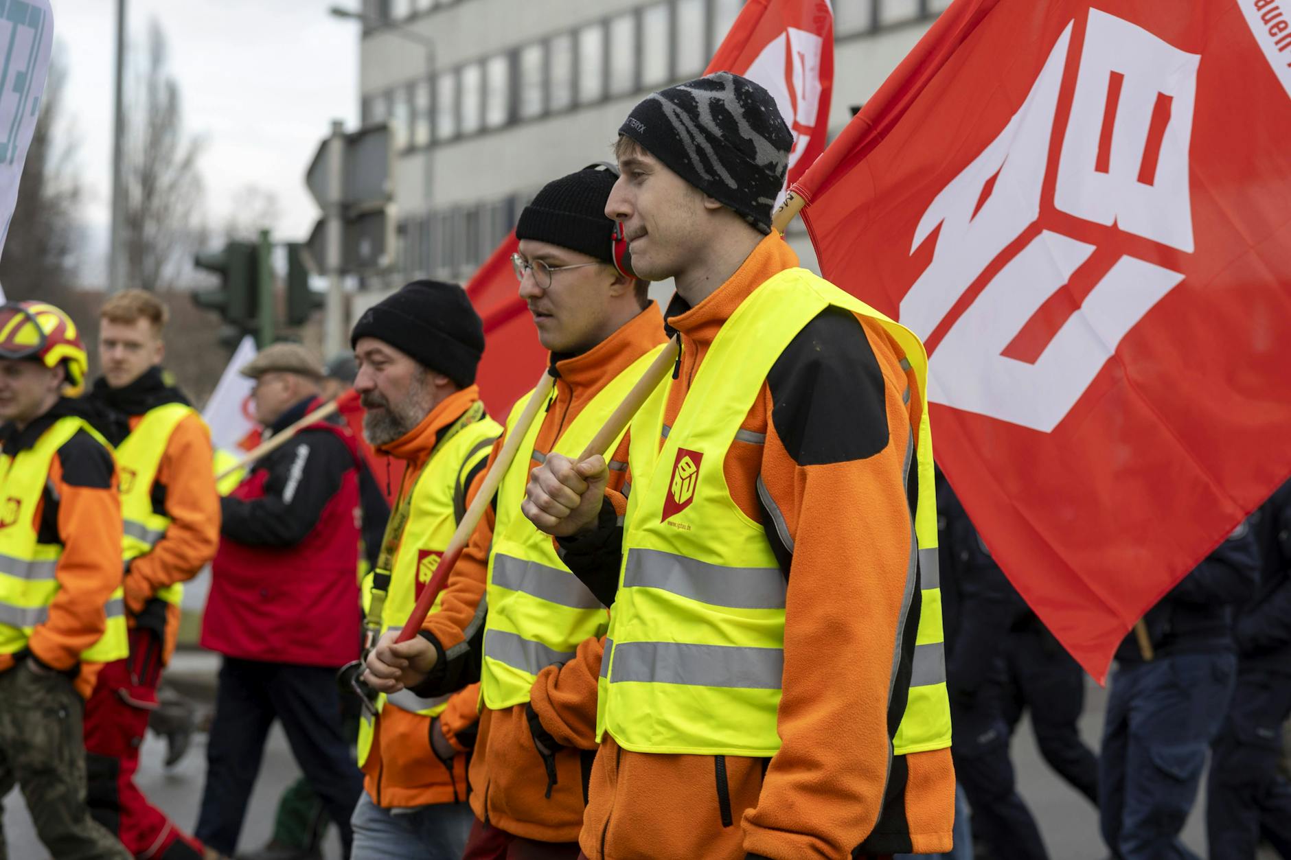 Verdi macht Druck mit einer Großkundgebung in Potsdam.