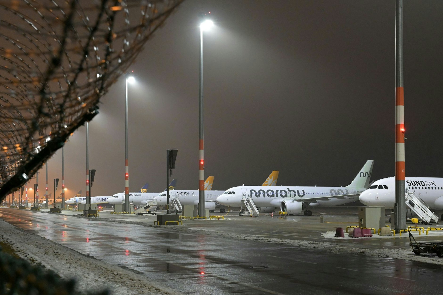 Horrorszenario: Bleiben die Flugzeuge am BER bald stehen?