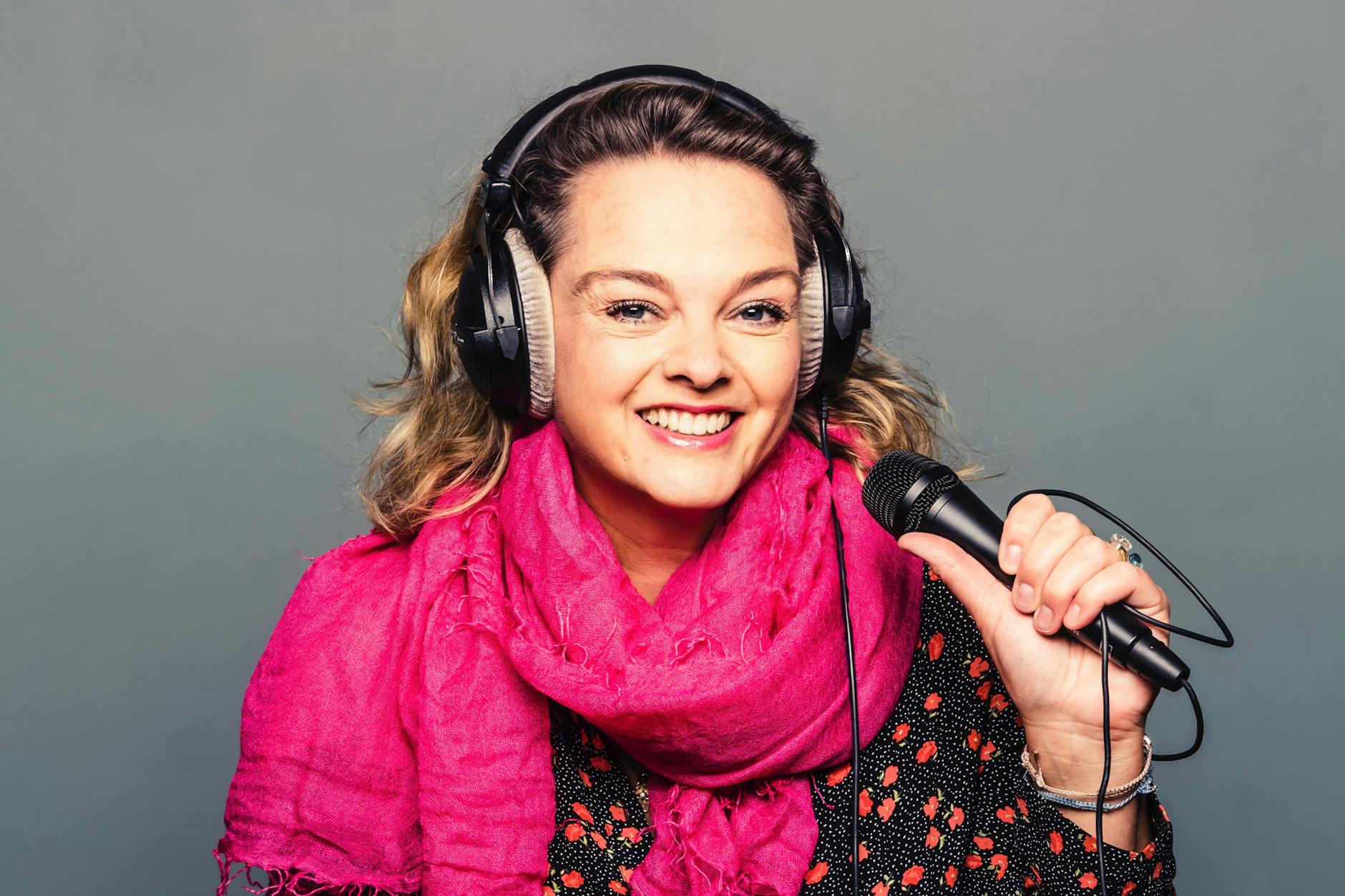 Wie kann man beim Daten besonders von sich überzeugen? Stimm-Experte Silke Haas gibt Tipps