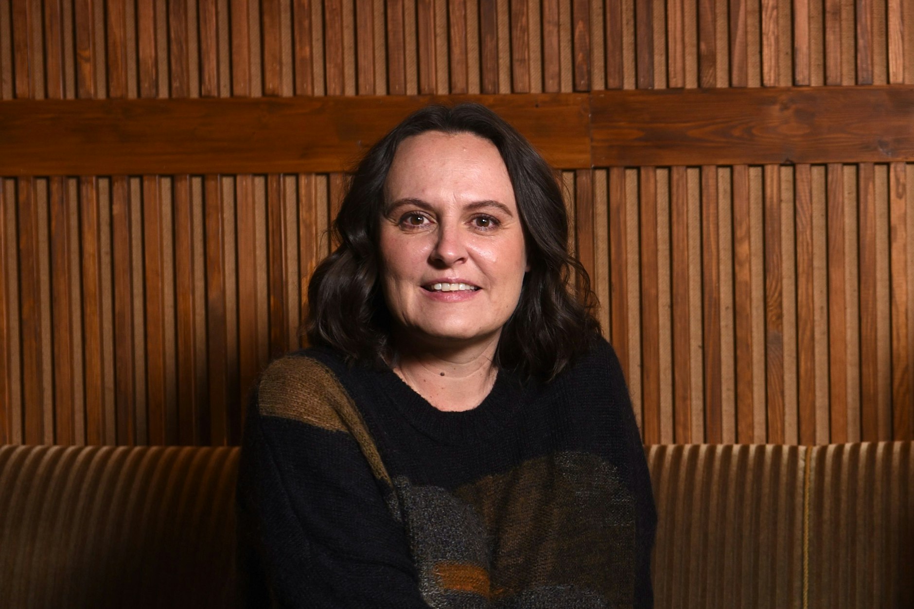 Legt deutsch-deutsche Geschichte auf den Obduktionstisch: Jana Hensel