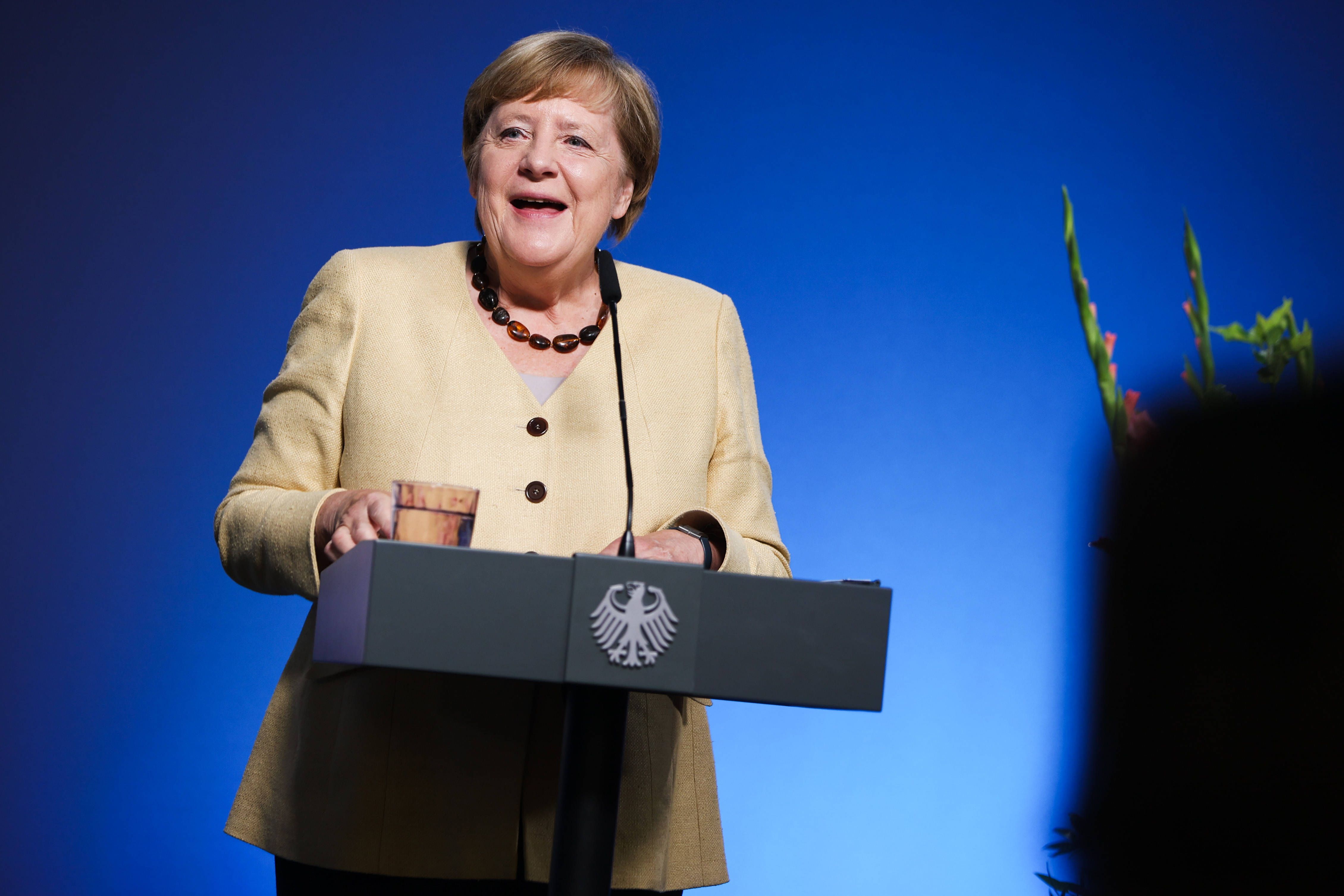 Verrücktes Gerücht um neuen Job für Angela Merkel