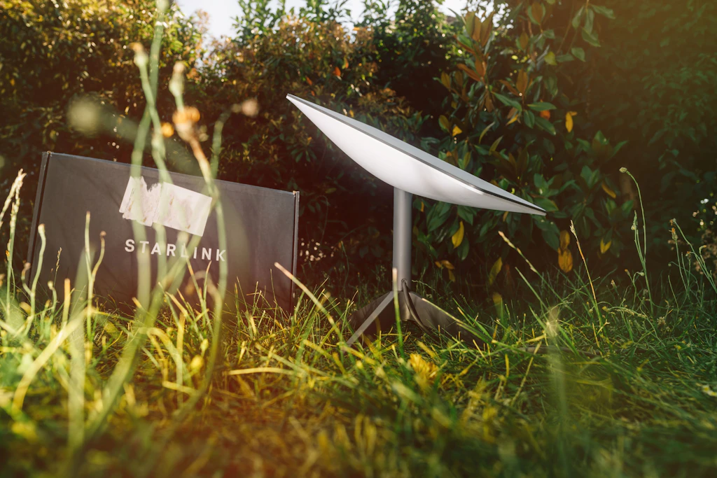 Eine Starlink-Antenne
