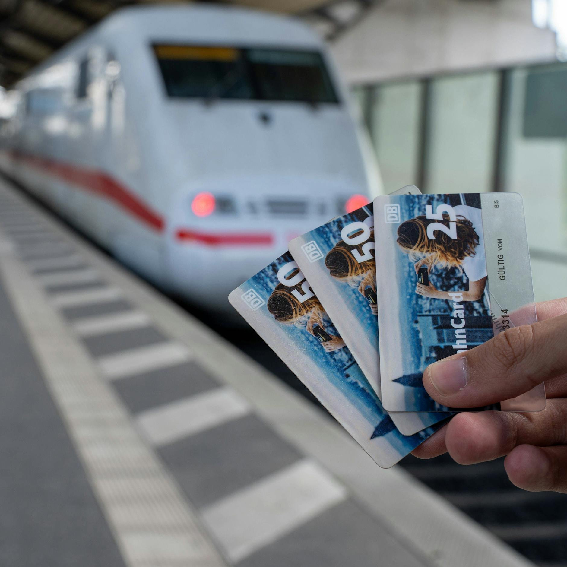Klage gegen Preisfalle für junge Leute bei der Deutschen Bahn
