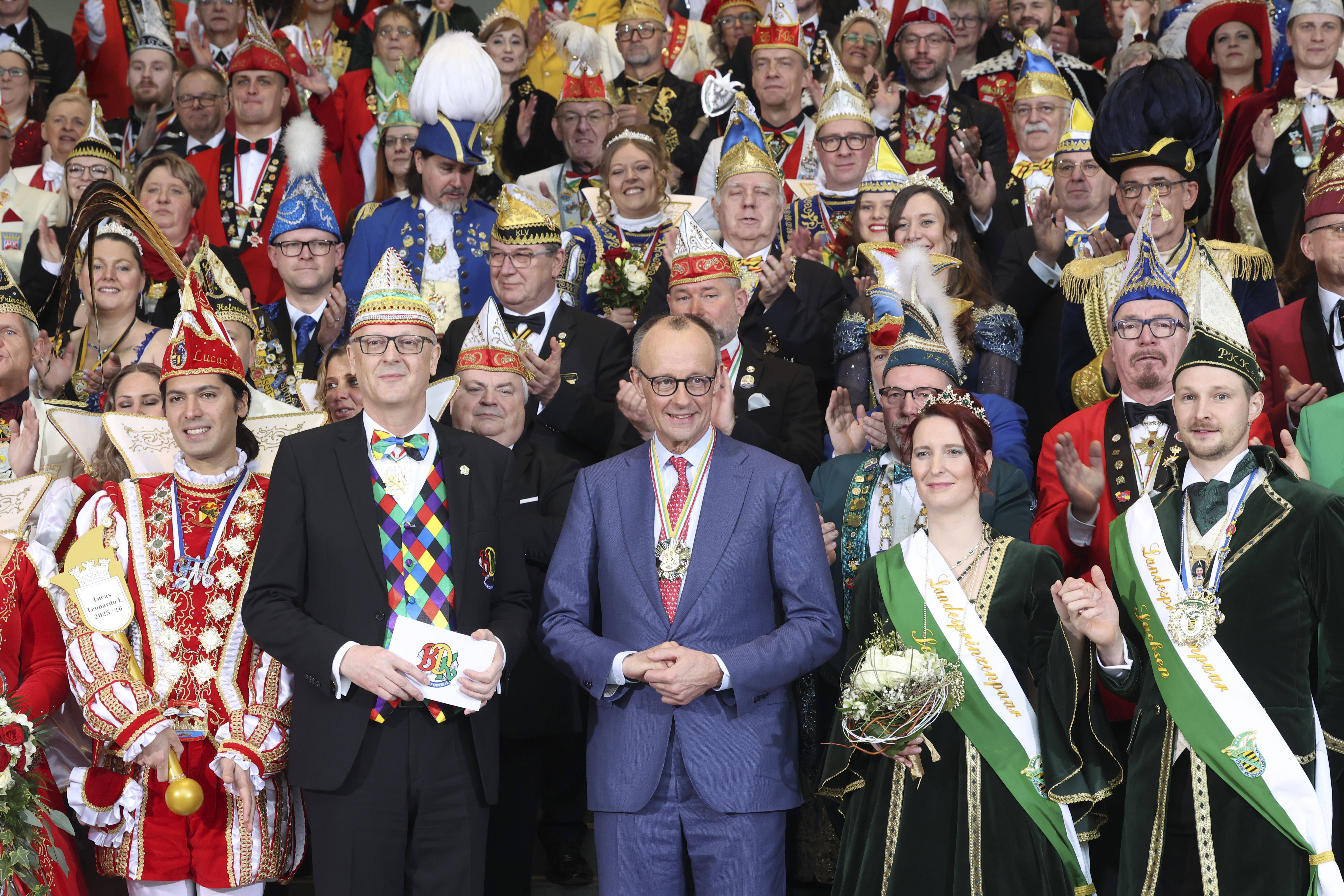 Image - Merz meldet: „Wir legen den Schalter im Kopf um. Wir haben begriffen“