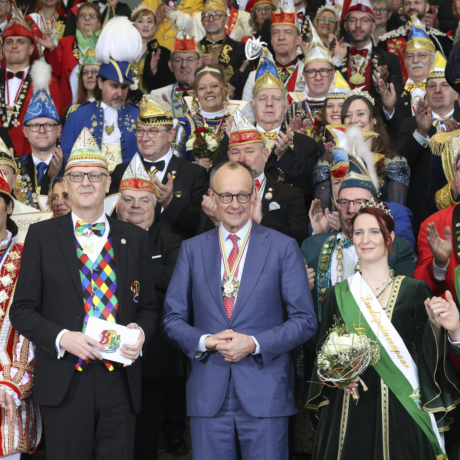 Image - Merz meldet: „Wir legen den Schalter im Kopf um. Wir haben begriffen“