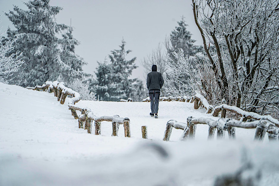Der schöne Winter scheint vorbei - stattdessen gibt es ekelhafte Kälte und matschigen Schneeregen.