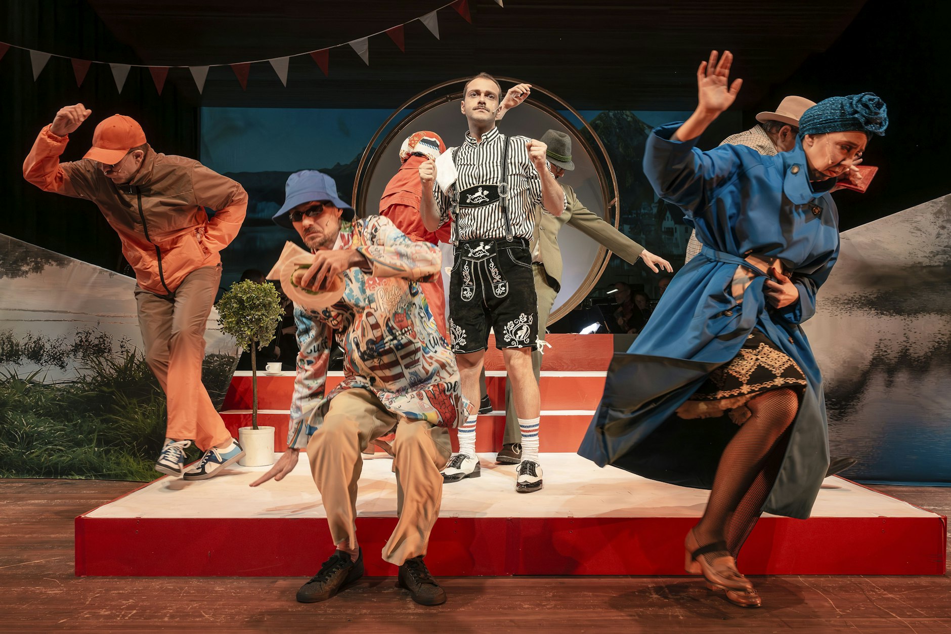 Aufwendig produziert, viermal in Brandenburg gespielt. „Im weißen Rössl“ von Alexander Busche