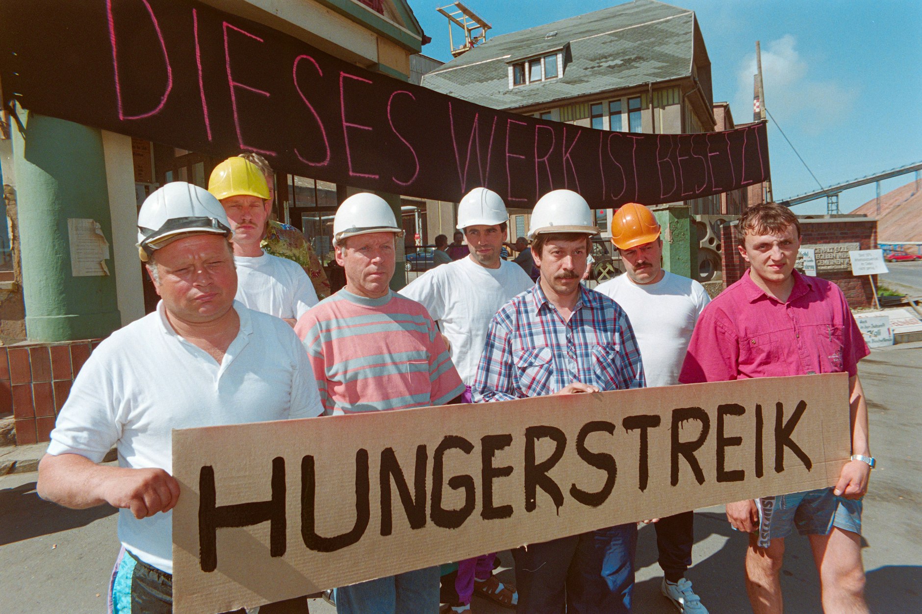 Bergleute des Kalibergwerks in Bischofferode traten 1993 in den Hungerstreik, um ihre Grube zu retten - heute ein Symbol für den Kampf gegen die Treuhand.