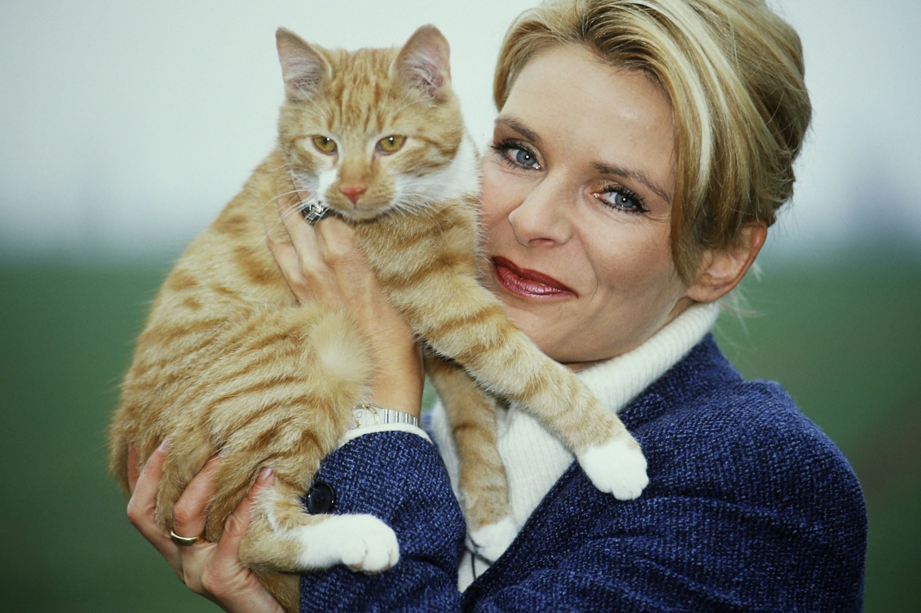 Uta Bresan verschafft seit 1993 Tierheimtieren ein neues Zuhause.