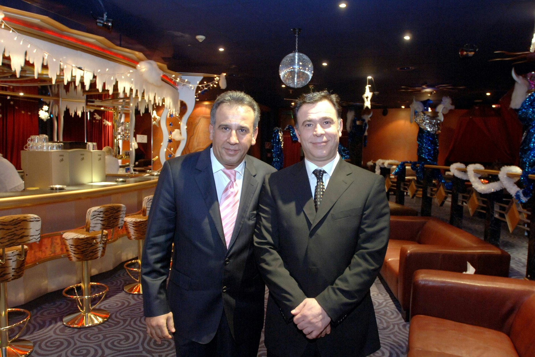 Die Artemis-Betreiber Hakki und Kenan Simsek haben sich bisher nicht persönlich zu den Abrissplänen geäußert.