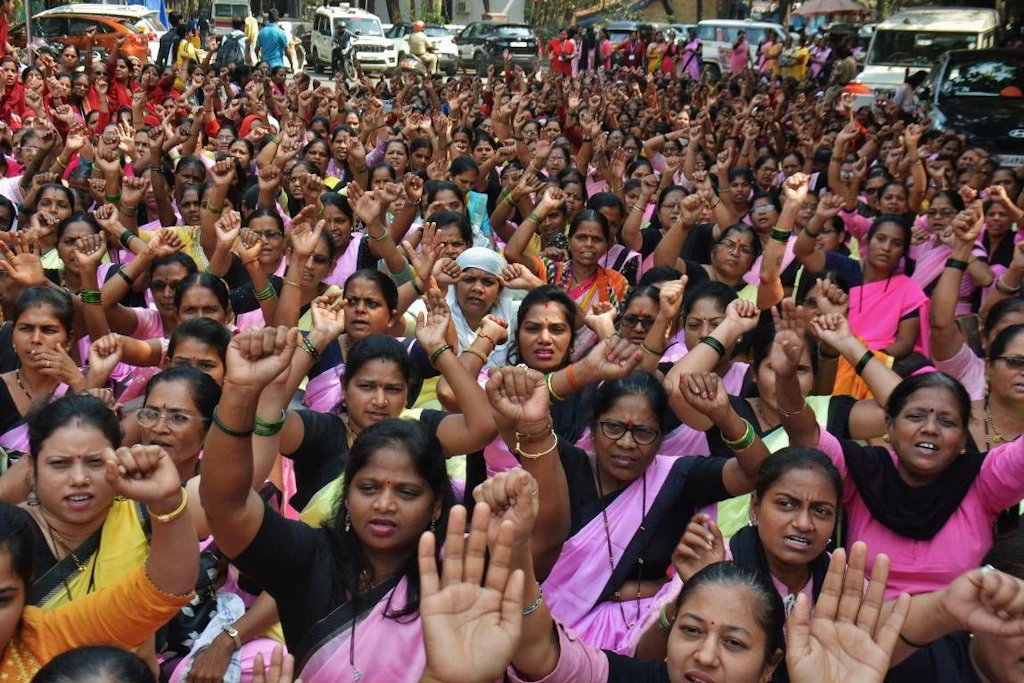 Wegen Handelsabkommen mit den USA: Ganz Indien streikt