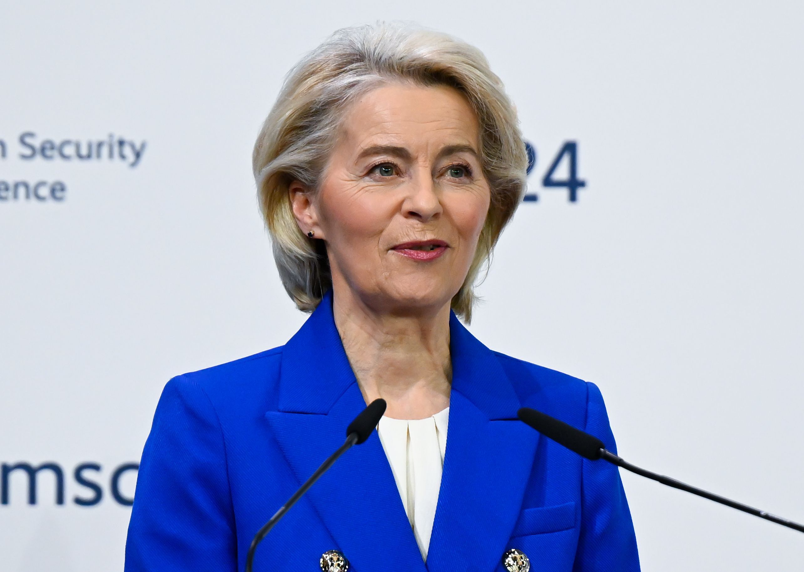 Von der Leyen will „europäische Beistandsklausel zum Leben erwecken“