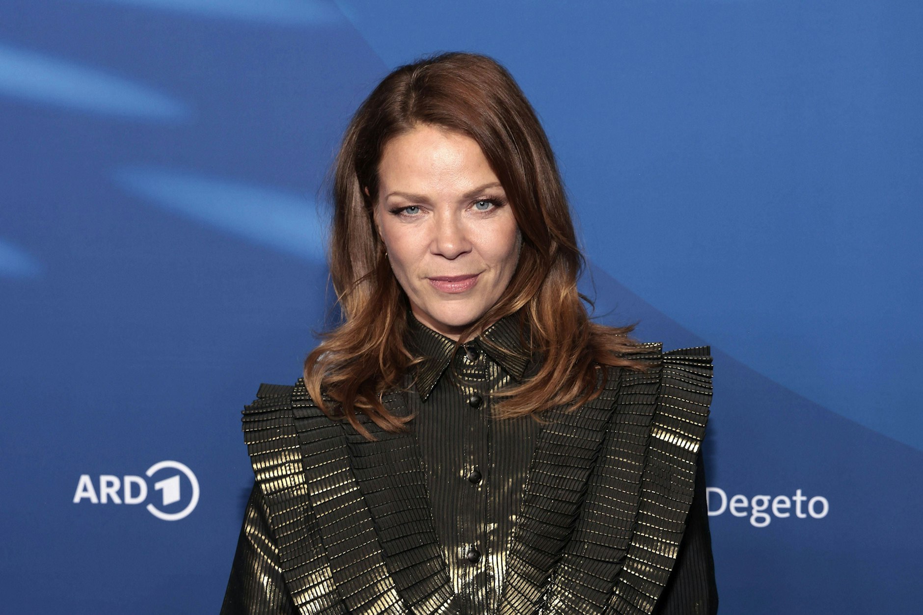 Jessica Schwarz bei der ARD Blue Hour im Rahmen der 76. Berlinale.