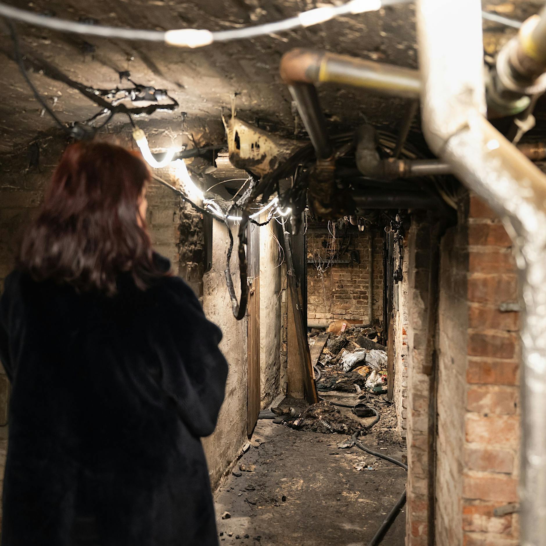 Unfähigkeit oder Entmietung? Der Kellerbrand in der Stargarder Straße wirft Fragen auf